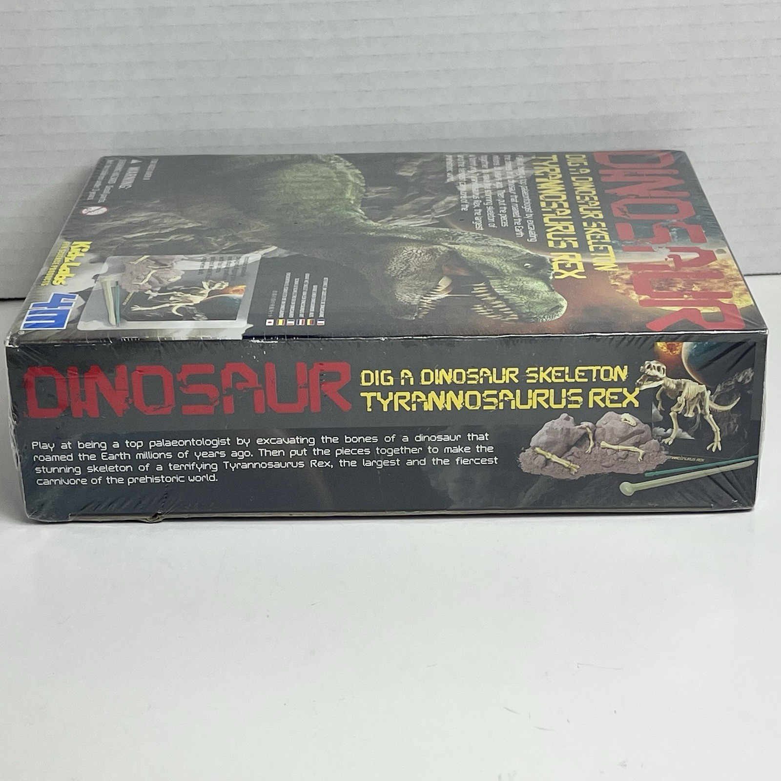 Dig a Dinosaur Skeleton Tyrannosaurus T-Rex 4M Kidz Labs Educational New SEALED