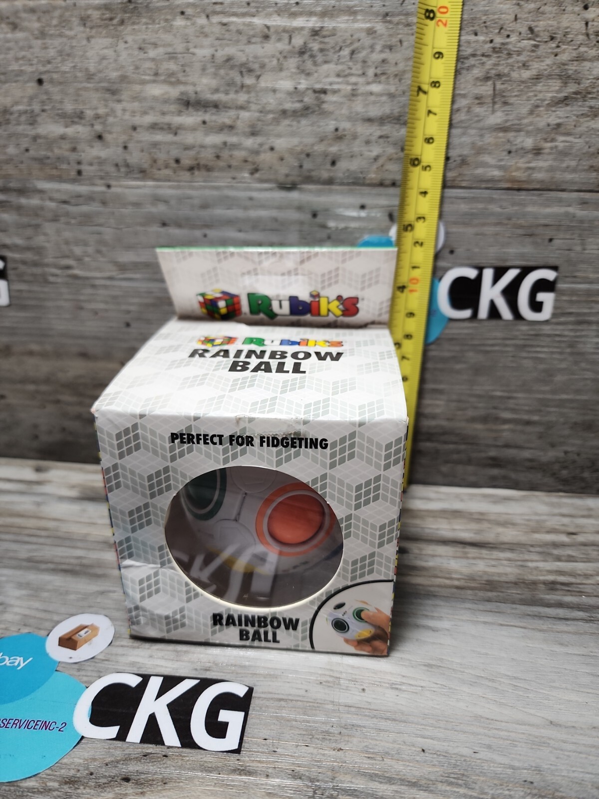 Rubik’s Rainbow Ball Clam White Fidget Toy