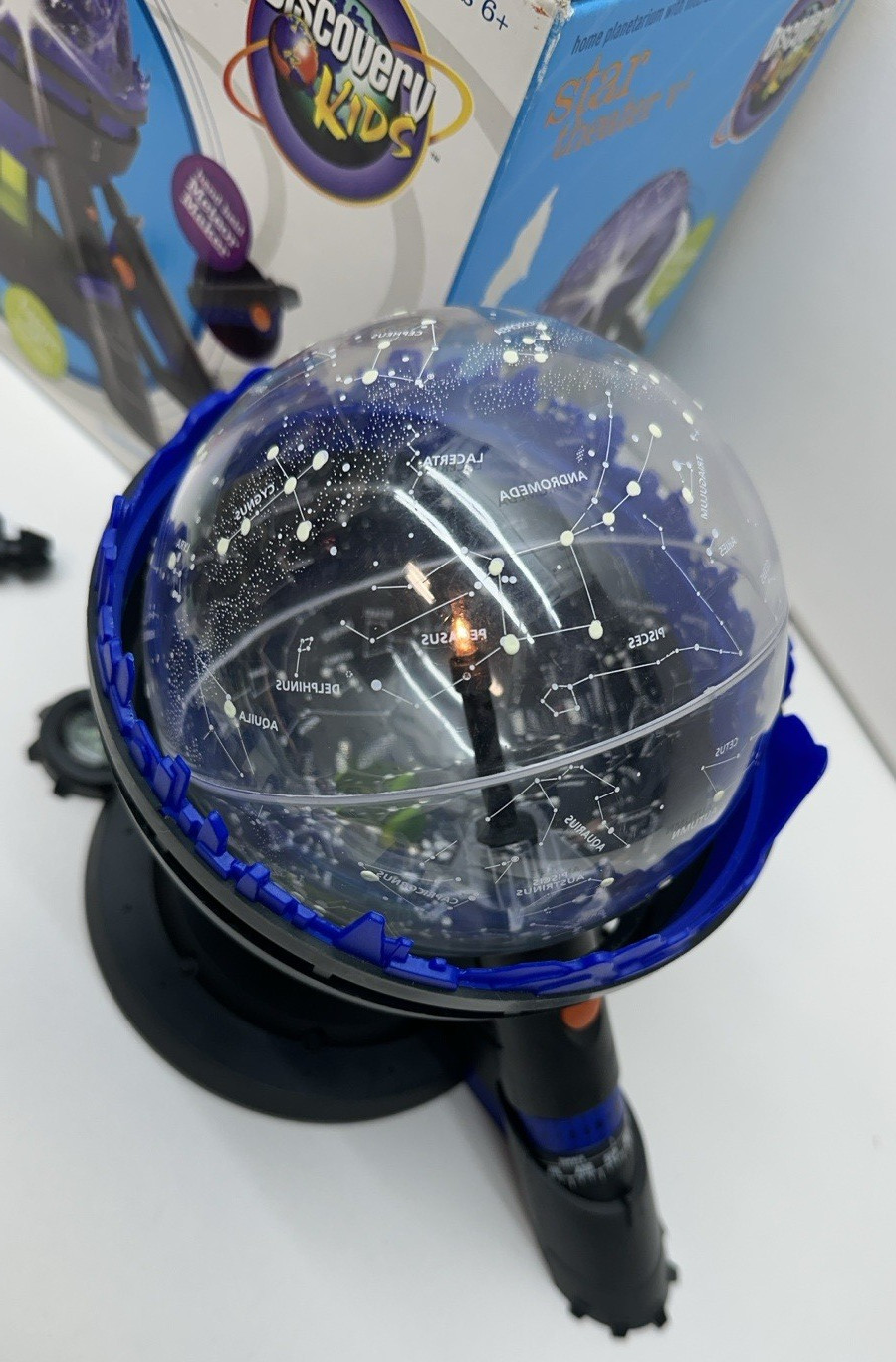 Discovery Kids Star Theater Night Sky Planetarium Child Learning – Not complete