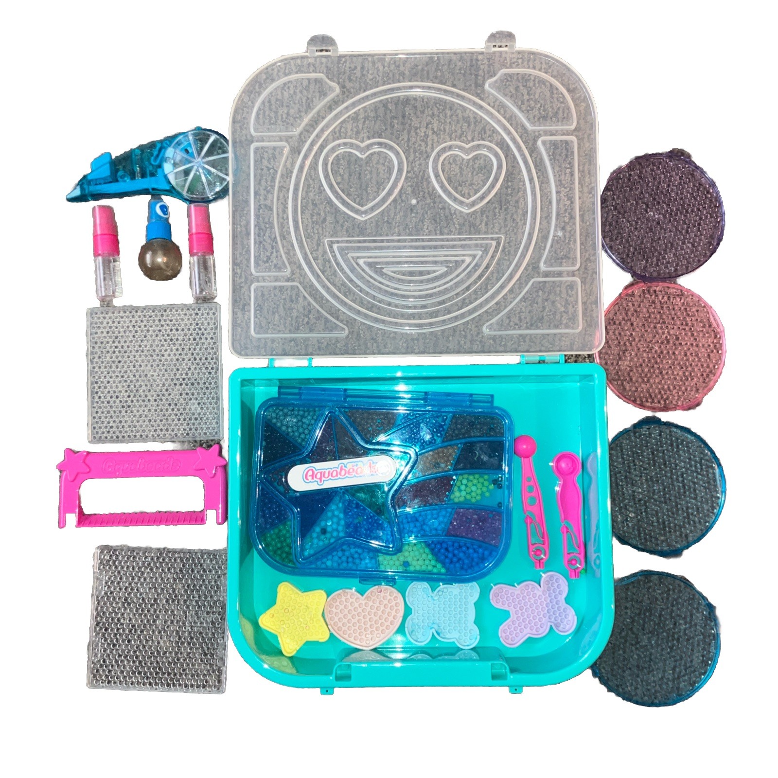 Aquabeads Deluxe Studio Complete Set 24 Colors — 17 Trays, Spray Bottles, Tools