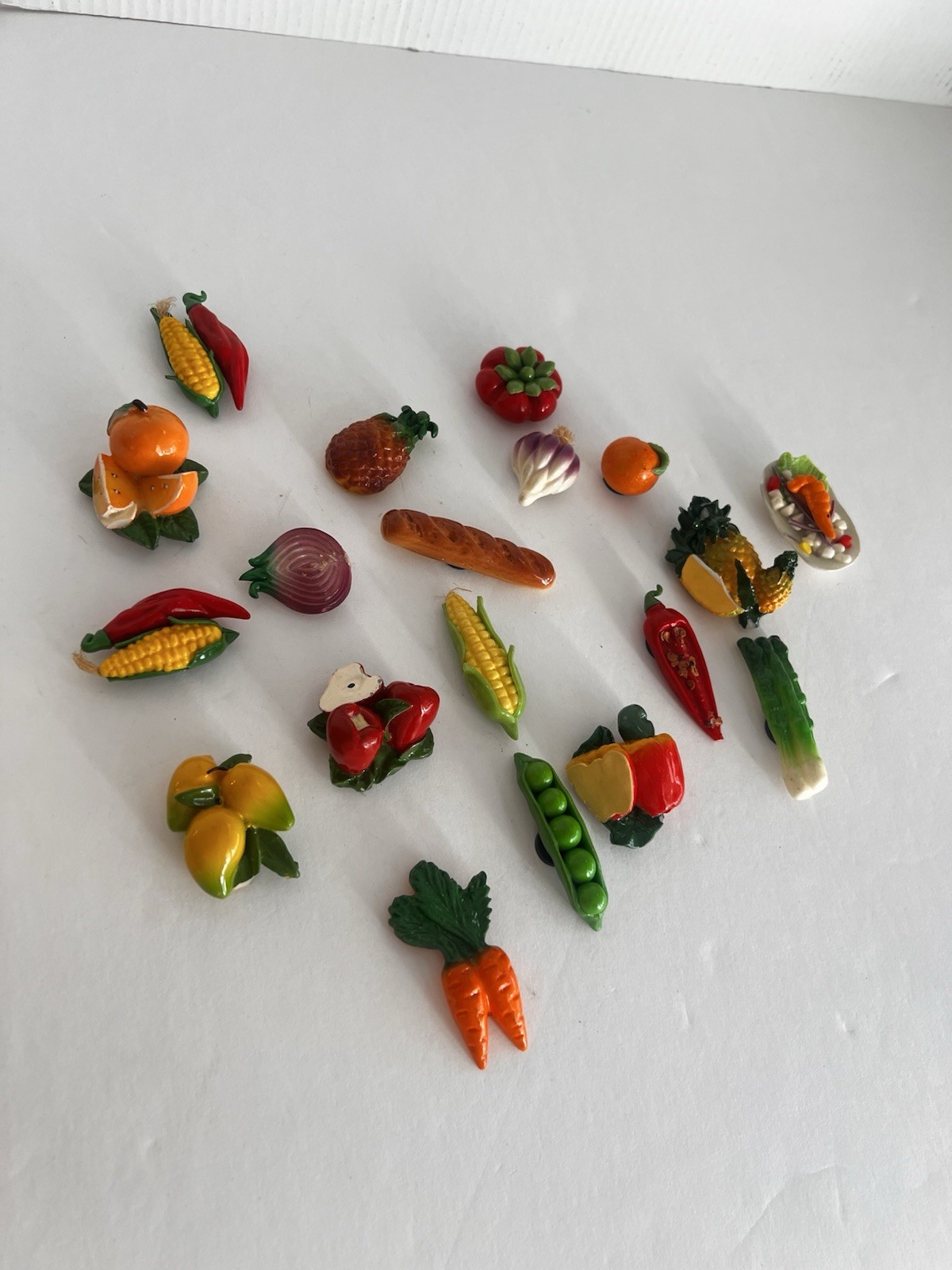 MAGNETIC Realistic Fruits, Veggies, Food Educational About 2” Set Of 19