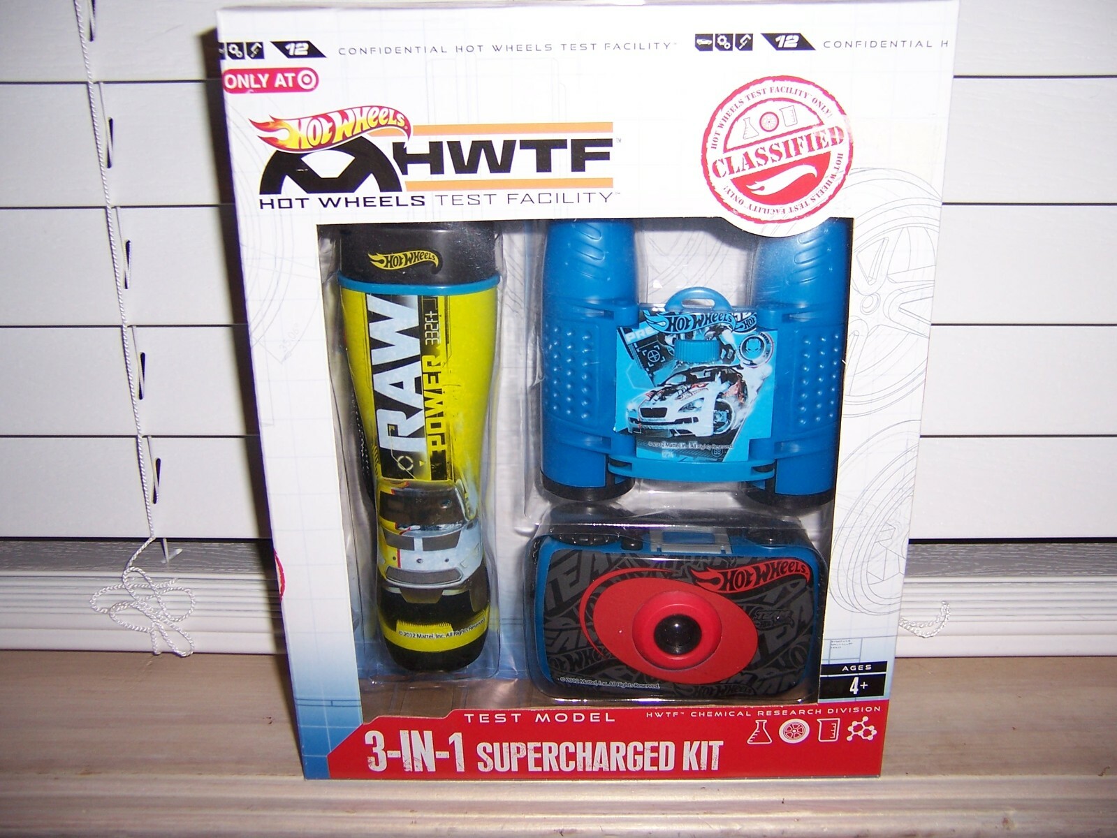 Hot Wheels Test Facility 3-In-1 Supercharged Kit Binoculars Camera Flashight