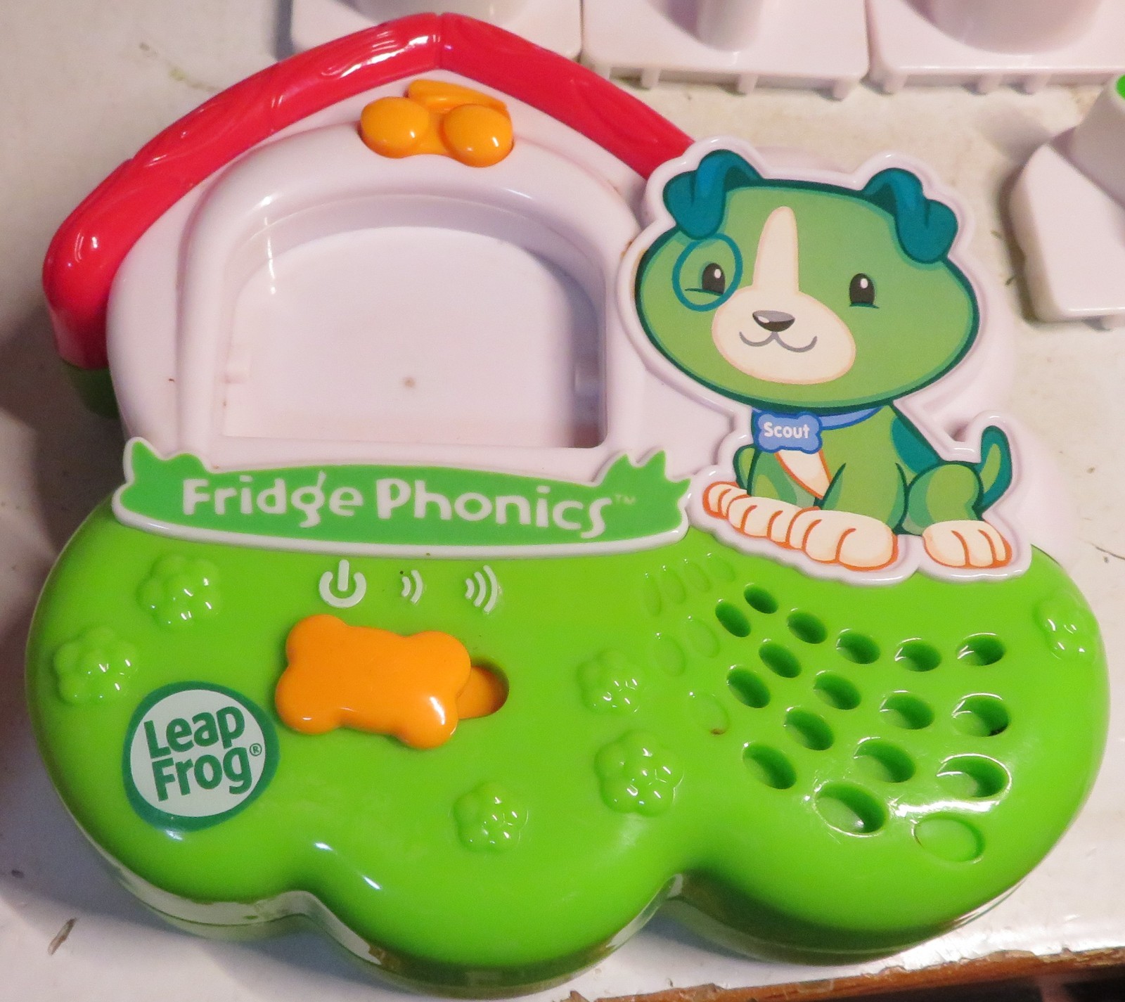 Leap Frog Fridge Phonics Scout Dog w/Cap Letters Electronic Magnetic INComplete