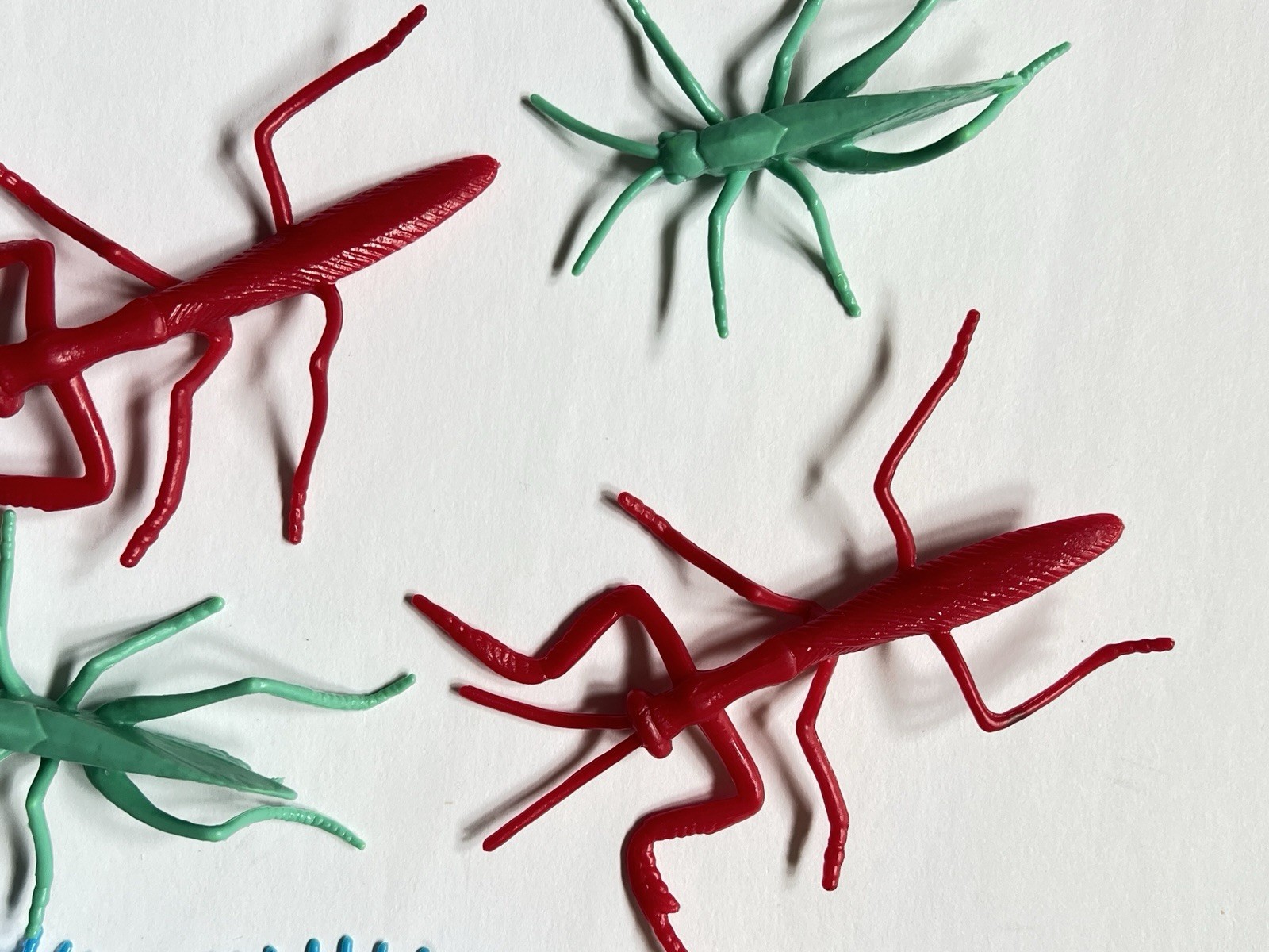 Lot of 8 Insect Figures Grasshoppers Flys Centipede More 3″ Greenbriar