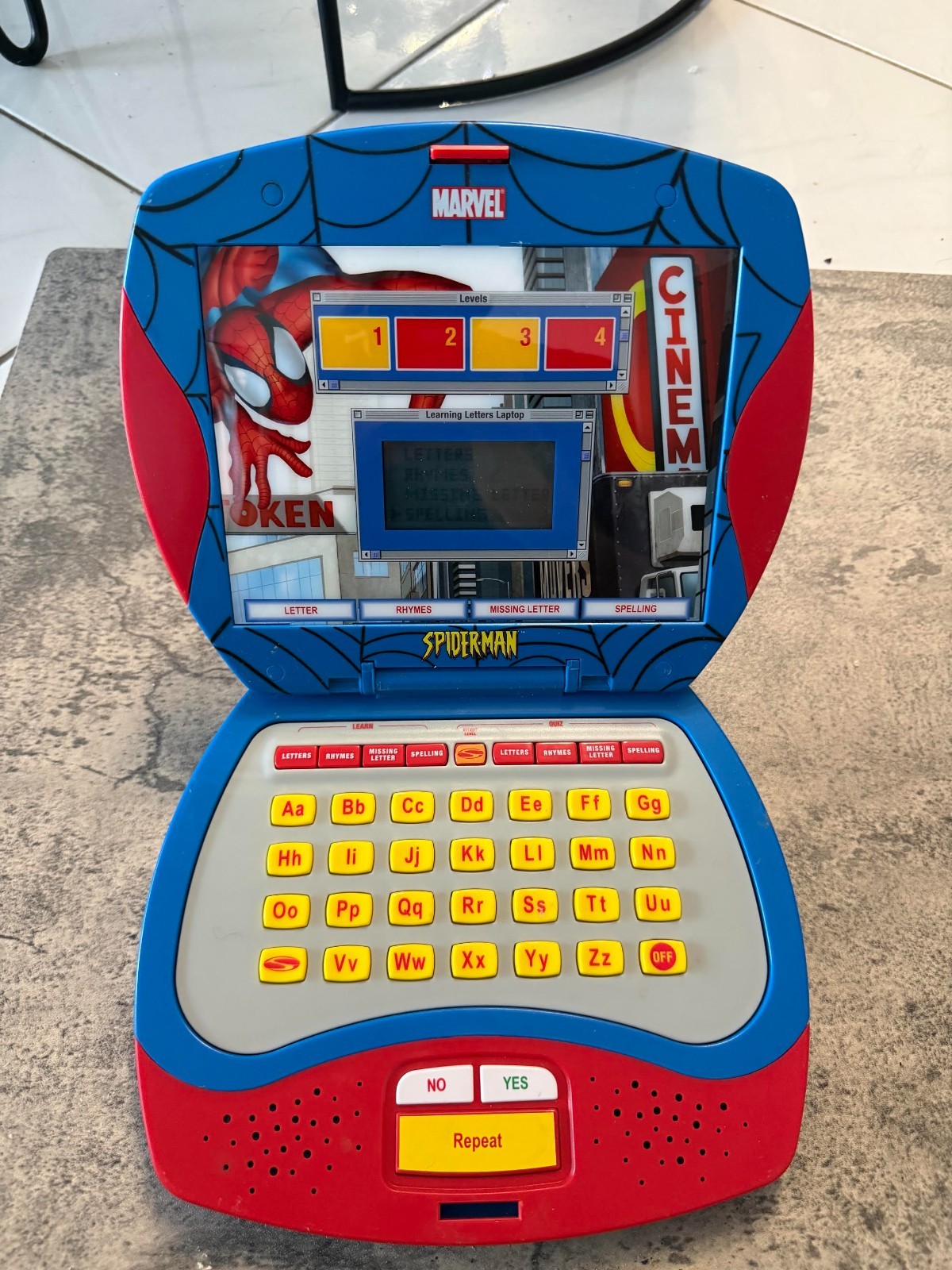 Marvel Spiderman Electronic Learning Letters Laptop 2005 Alphabet Words Works!