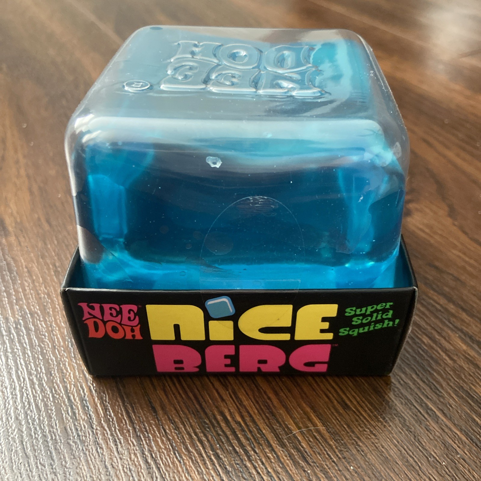 Brand New Authentic NeeDoh Nice Berg Blue Cube Giant Super Solid Squish 🧊