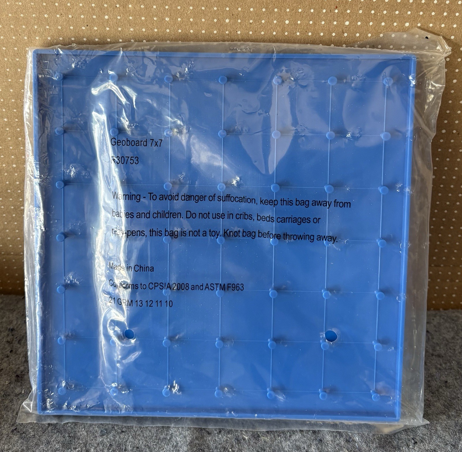 Lot of 38 Blue GeoBoards 7″x7″ R30753 Math Geometry Manipulative & Rubber Bands