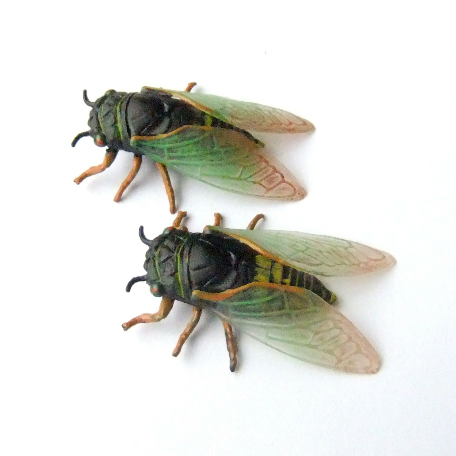 2pcs Cicada Fairy Garden Lawn Decor Lifelike Figurine Insect Educational Toy