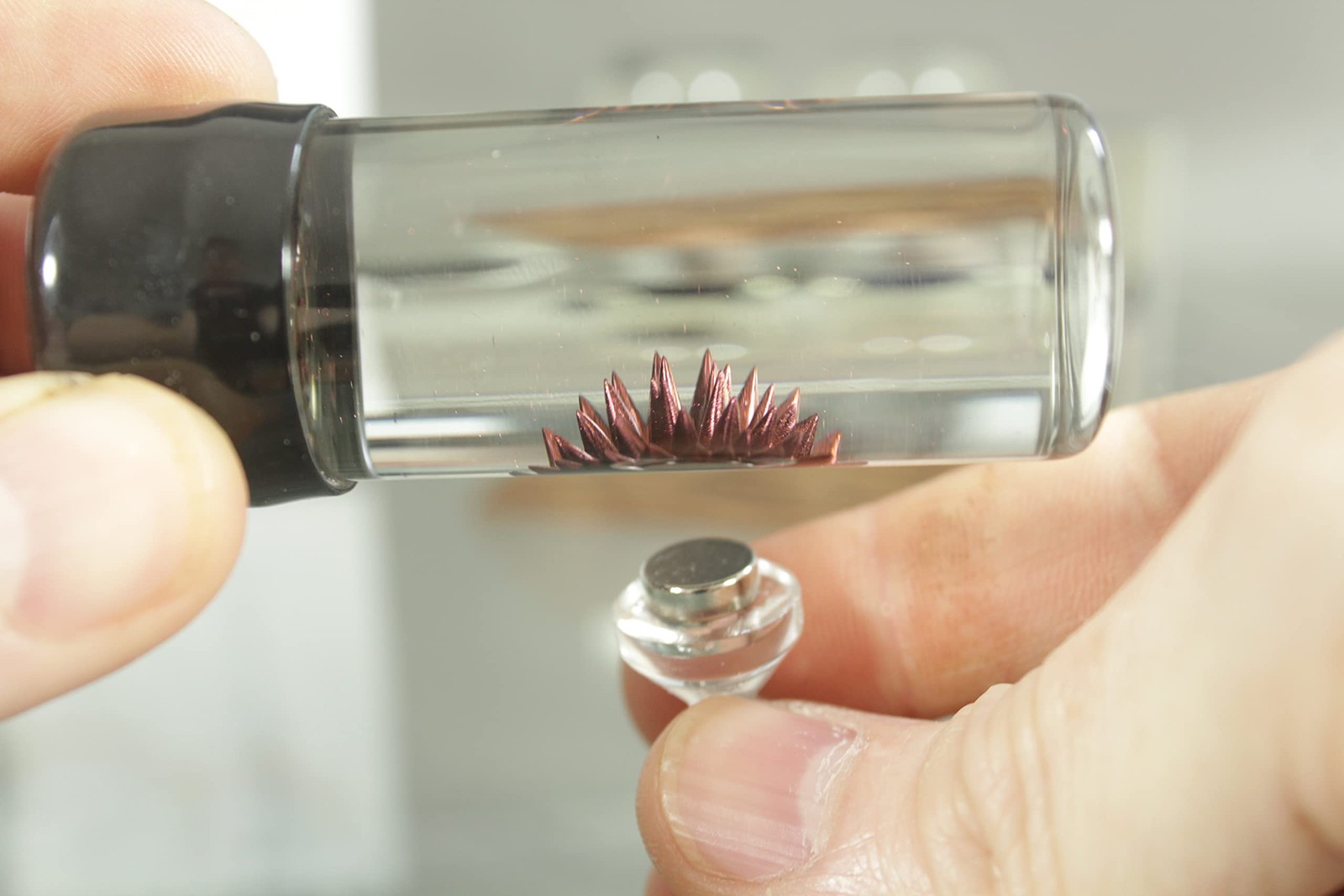 Colorful Ferrofluid Mini Display in Blue, RED or Gold (Red)