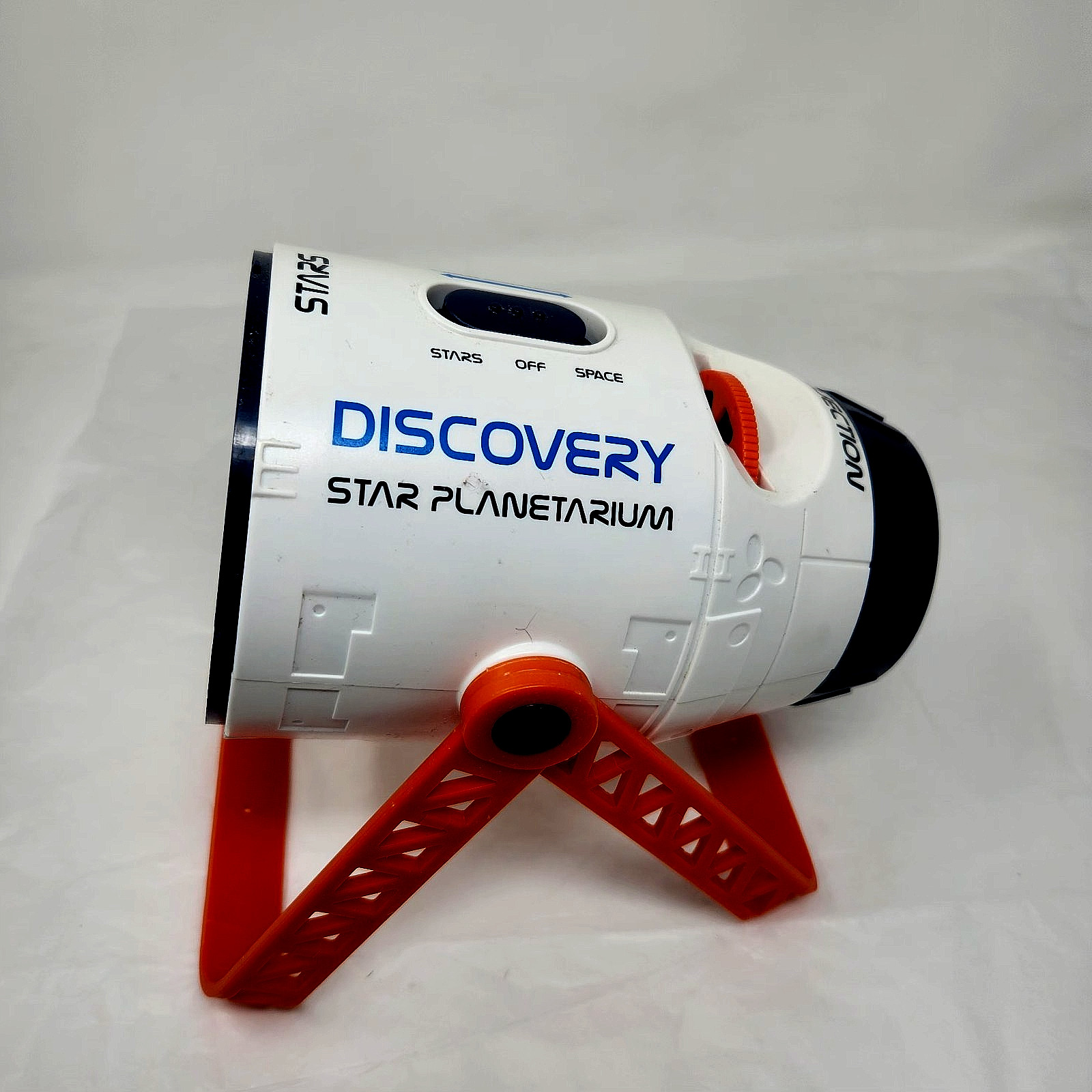 Discovery Kids Star Planetarium Projector Space Includes One Disk