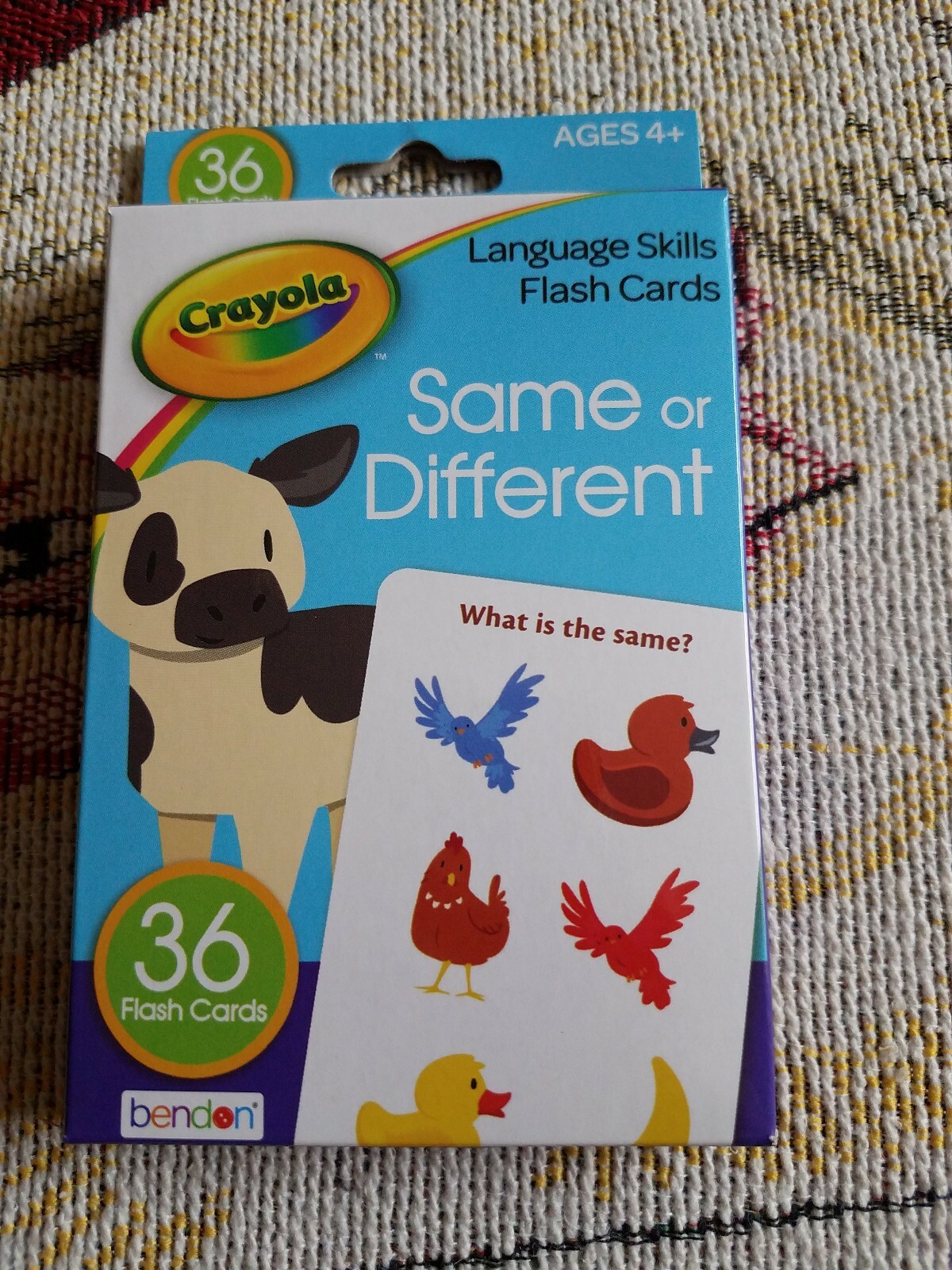 Crayola Homeschool Flash Cards same or different, Age 4, 36 Cards Learning Pack