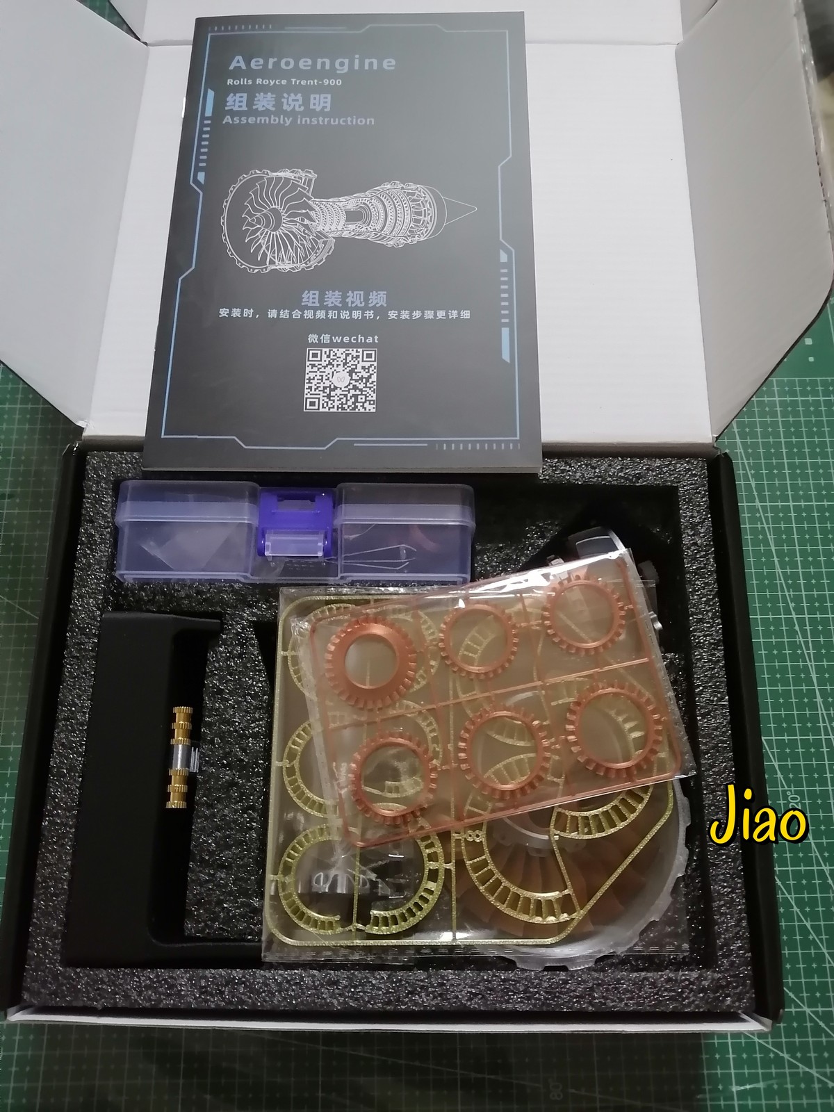 1/26 Trent 900 Turbofan Engine Model A380 Aircraft Engine Rotatable Children Toy