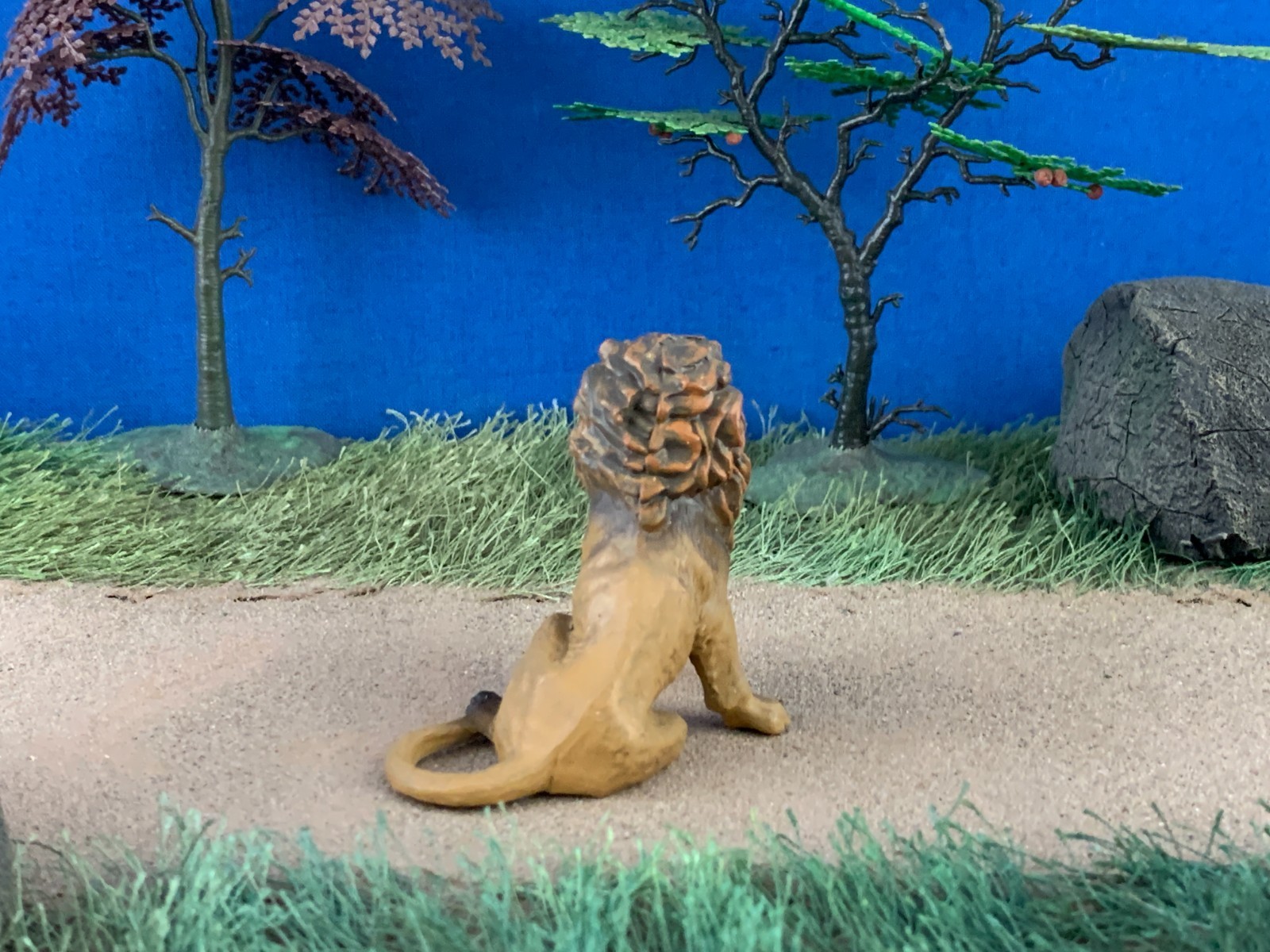 Vintage Elastolin by Preiser 5405 «Lion sitting» Wild Animal Figures 1:25 scale