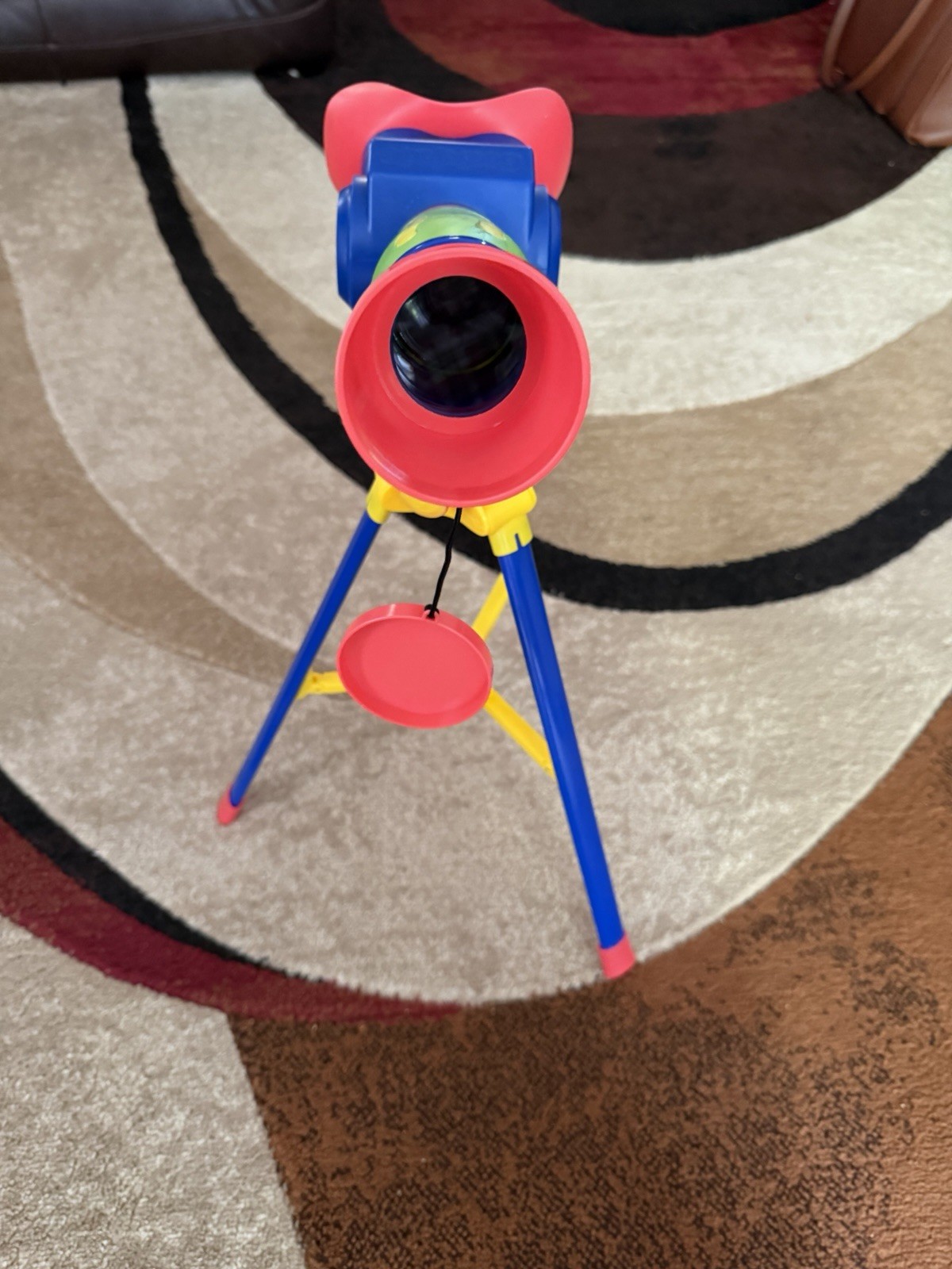 Discovery Kids Toy Telescope with Tripod Stand, Red Blue Yellow Green, Ages 4-7