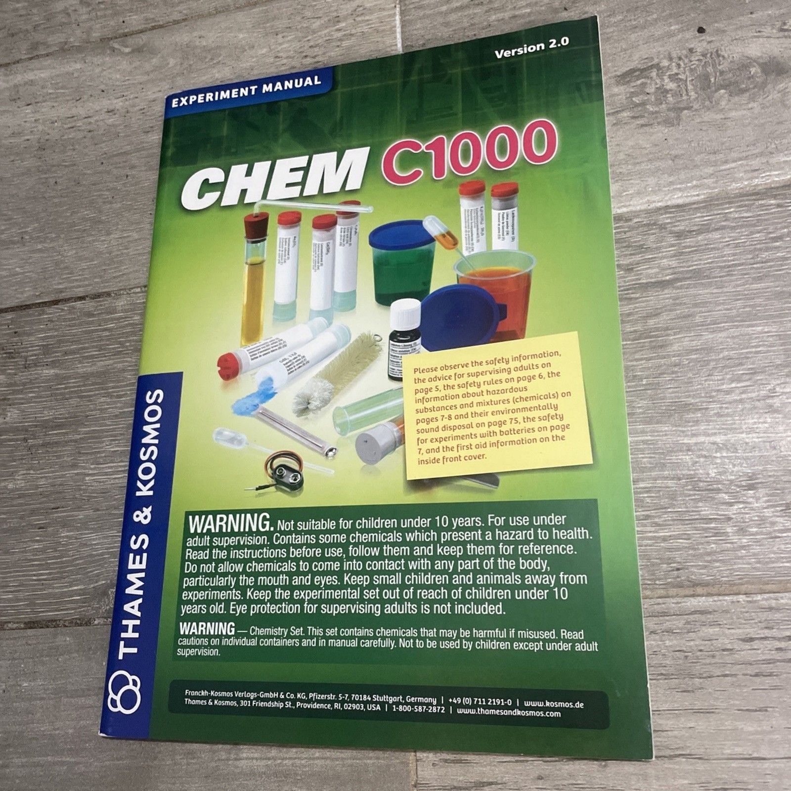 Thames & Kosmos CHEM C1000 Chemistry Experiment Kit Open Box Sealed