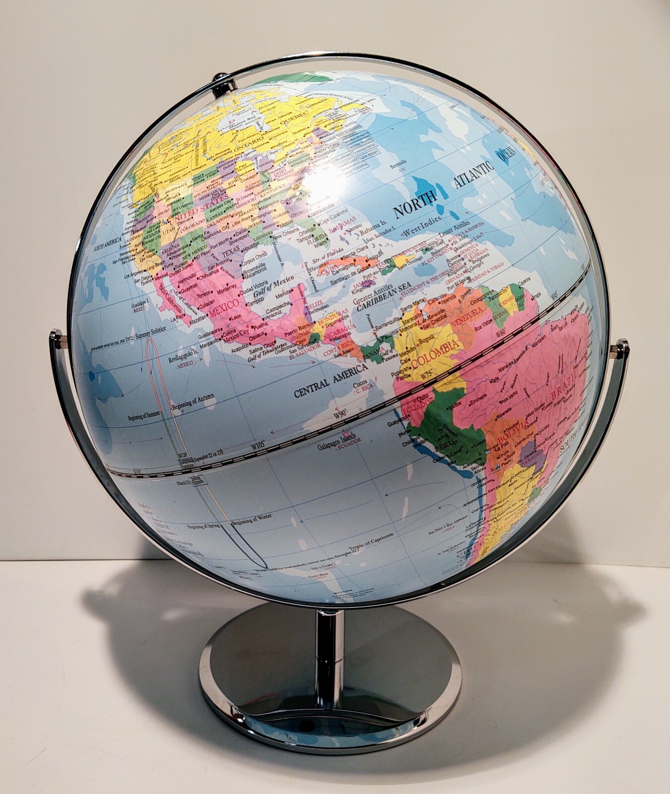 Advantus 12 Inch Desktop World Globe with Blue Oceans 13 W x 12 D x 15 H Used