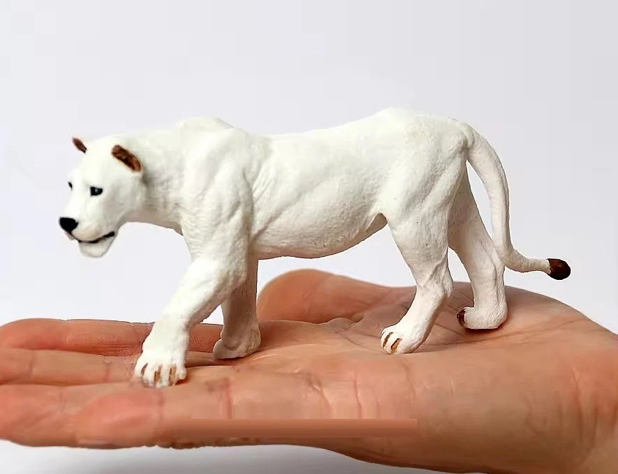 White Lion Wildlife Animal Figure Toy PVC Doll Small Figurine Birthday Gifts