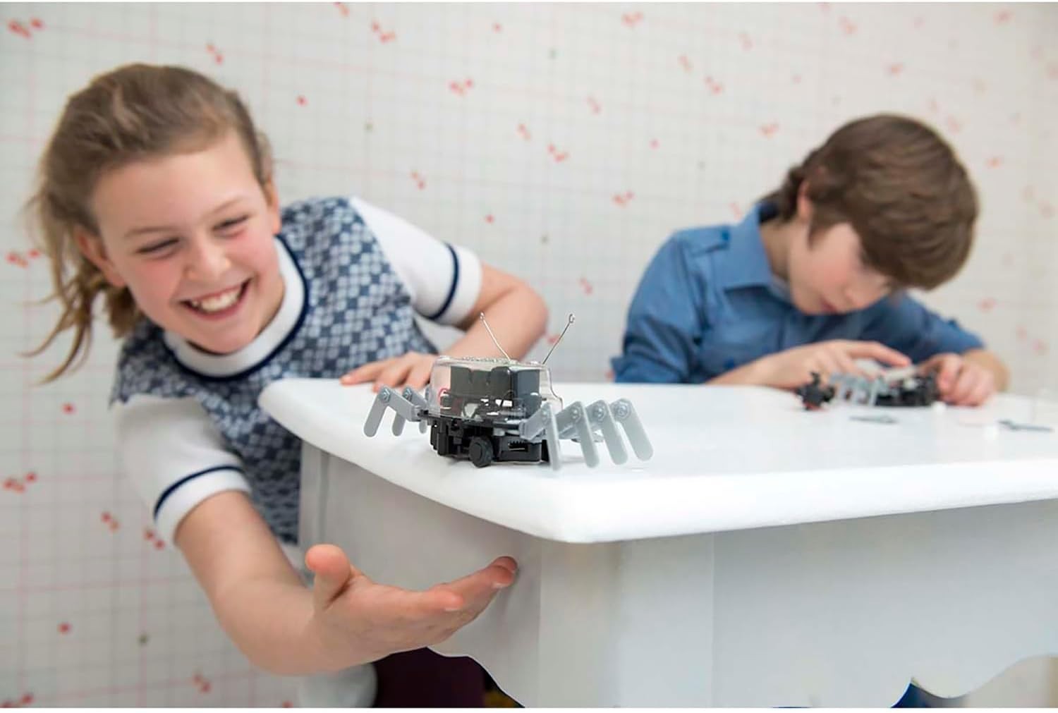 4M Robotics Table Top Kit: Fun Engineering Project Craft for Future Innovators