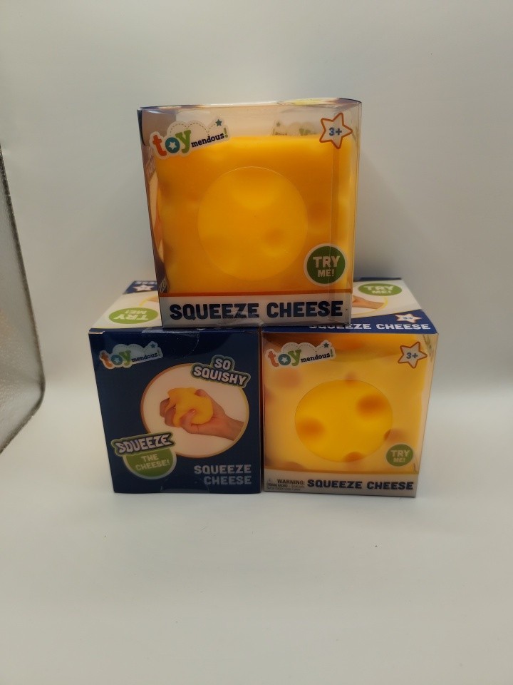 SQUISHY CHEESE TOYMENDOUS LOT OF 3 EXTRA LARGE SQUEEZE CHEESE CUBES NIB 🧀🧀🧀