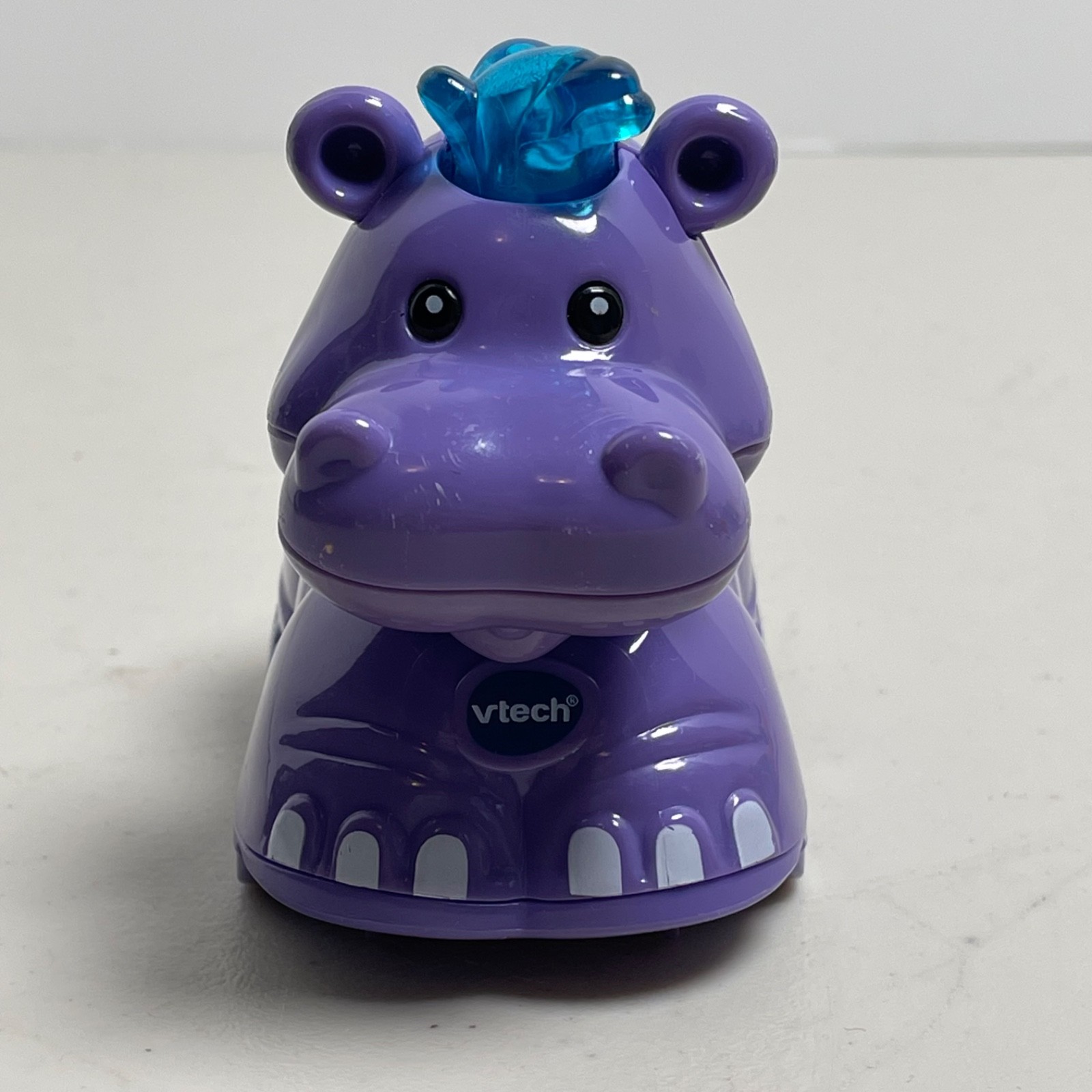 Vtech Go Go Smart Animals Hugh Hippo Lights and Sounds Interactive Figure