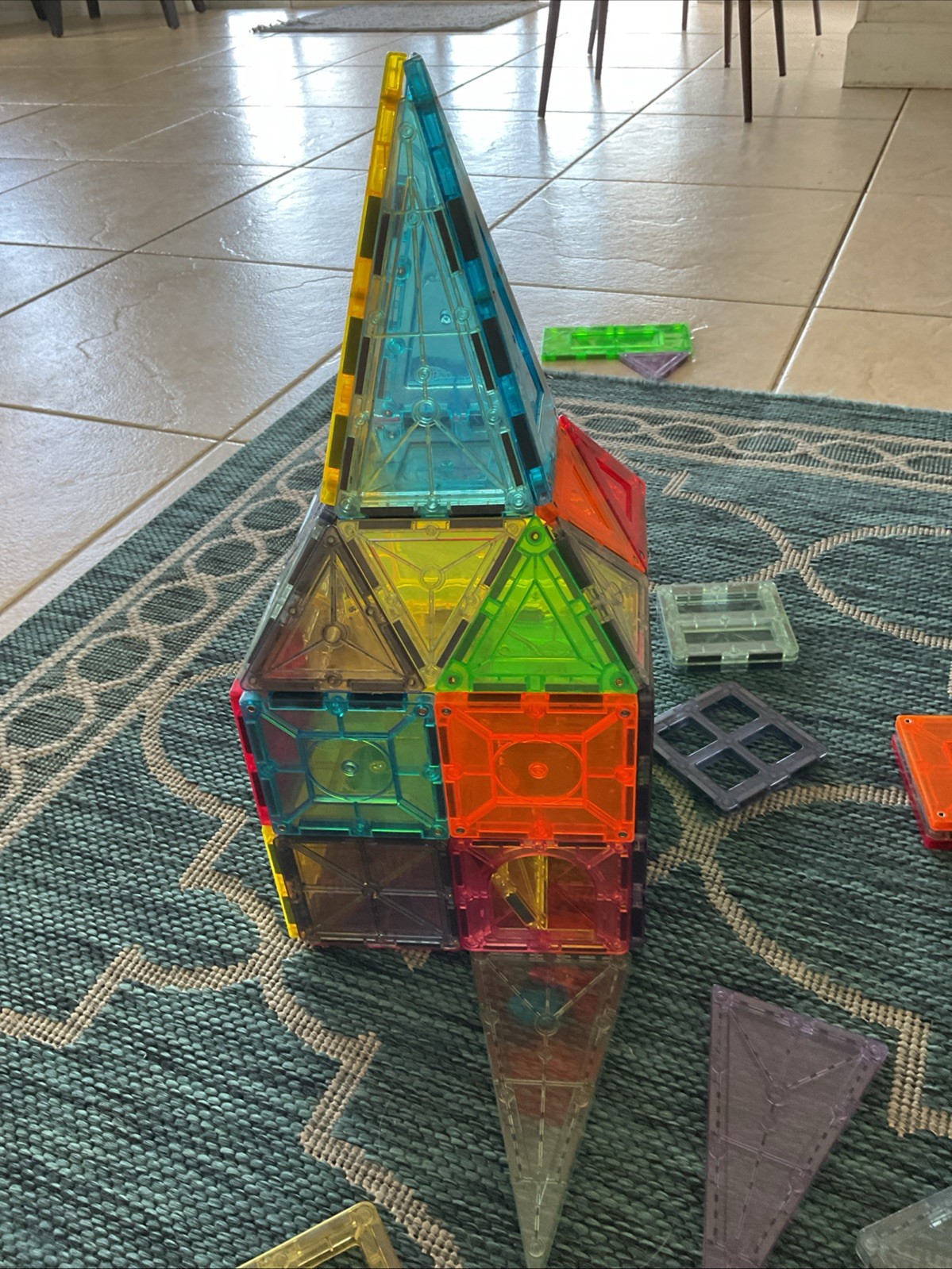 Educational MAGNET TILES Make Anything You Want, In Awesome Condition.