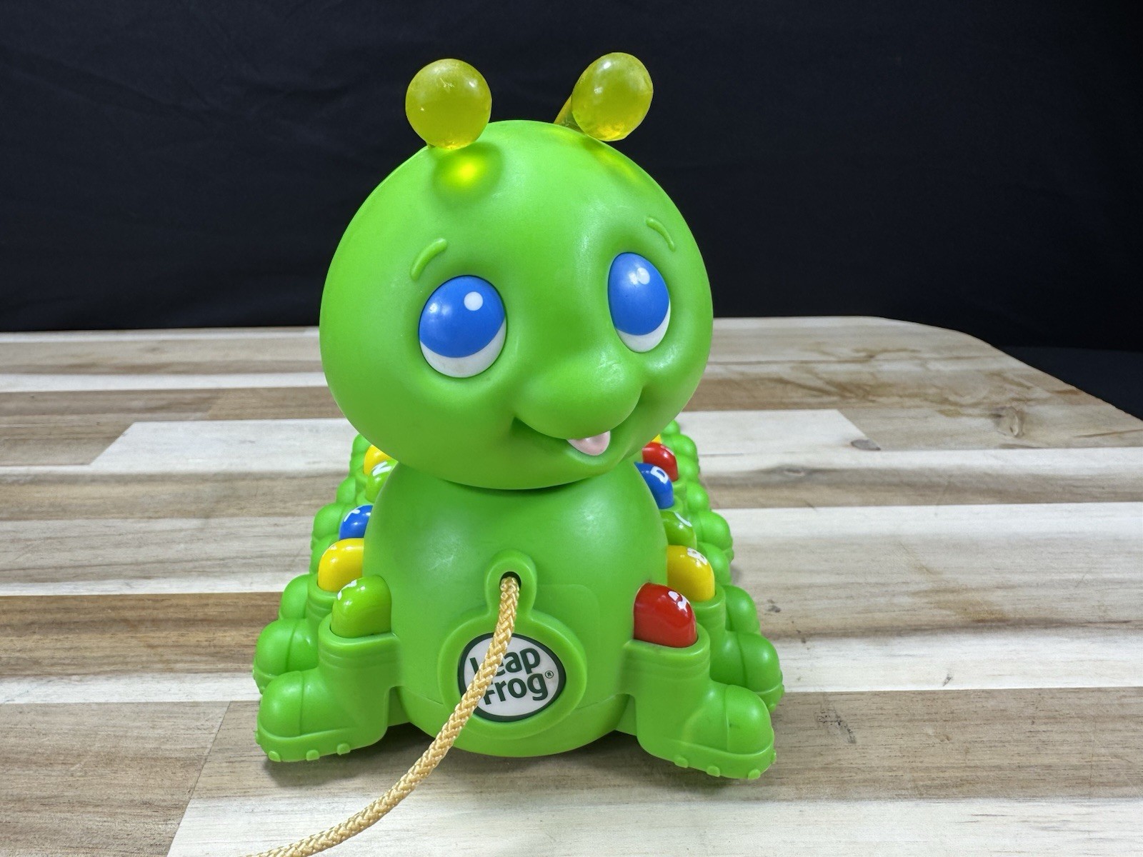 ✅Leap Frog Alphabet Pal Caterpillar With Sounds Learn ABC Colors Pull Toy Lights