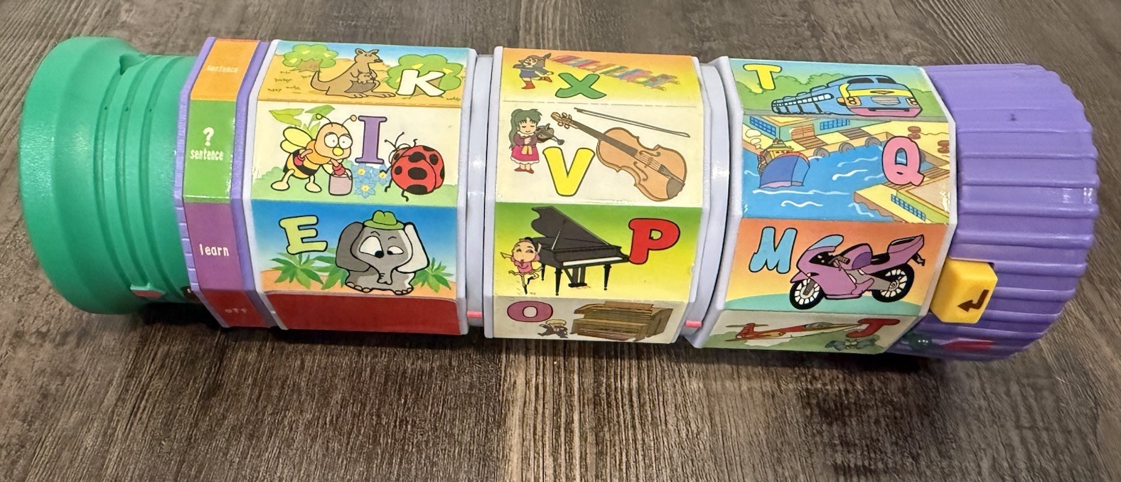 Leap Frog Twist And Shout Alphabet Pictures Educational Phonics VTG