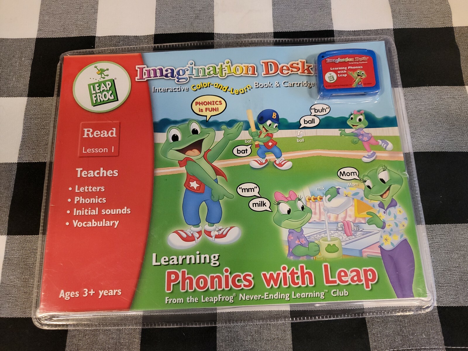 Leap Frog Imagination Desk talk and sing coloring book teaches phonics and more