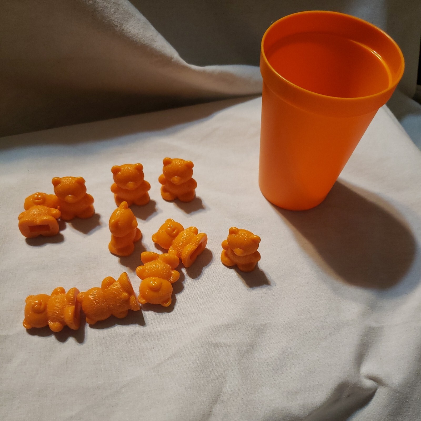 Skoolzy Rainbow Counting Bears with Sorting Cups Orange