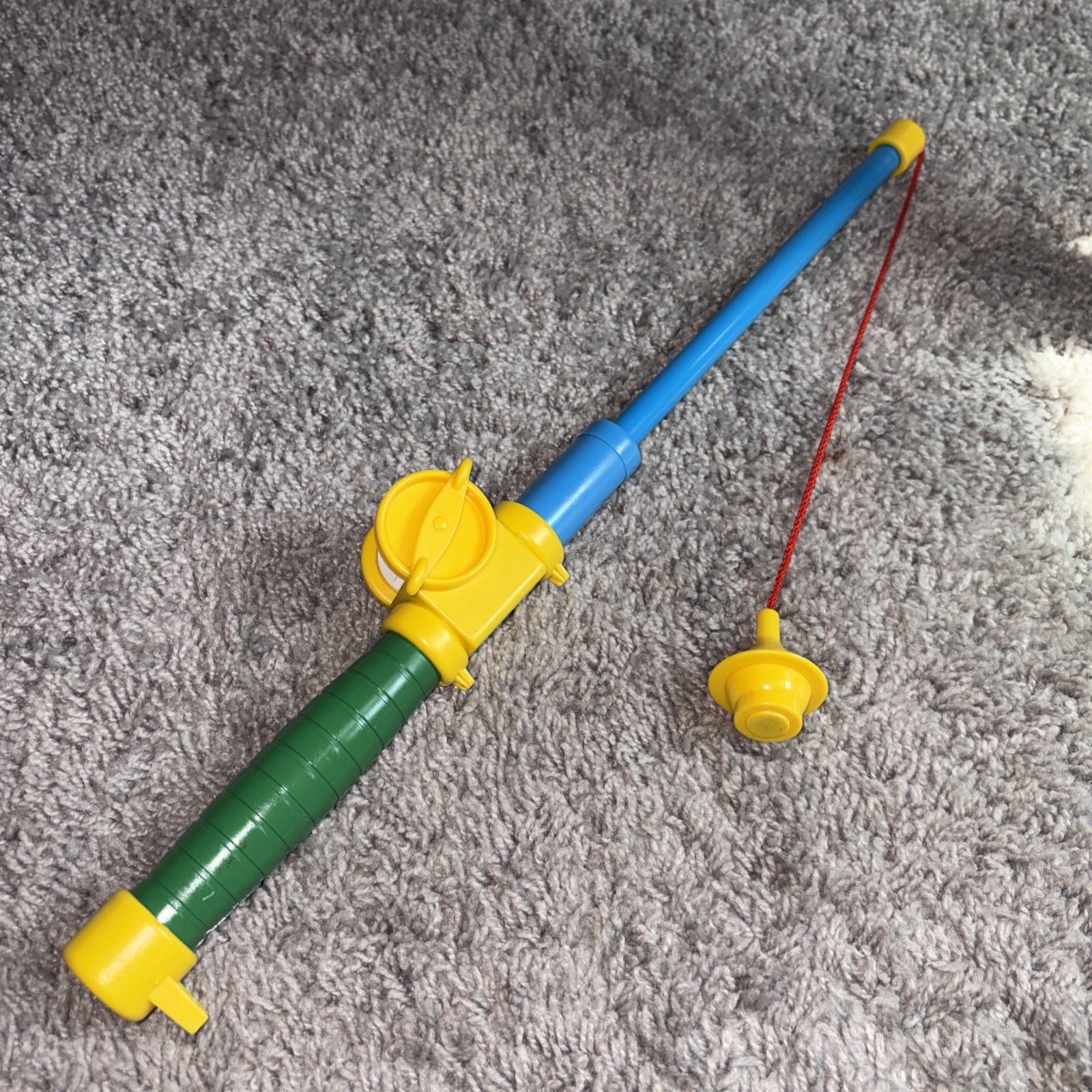 Lakeshore Learning Magnetic Fishing Pole Kids Toy Game Fine Motor Skill Activity