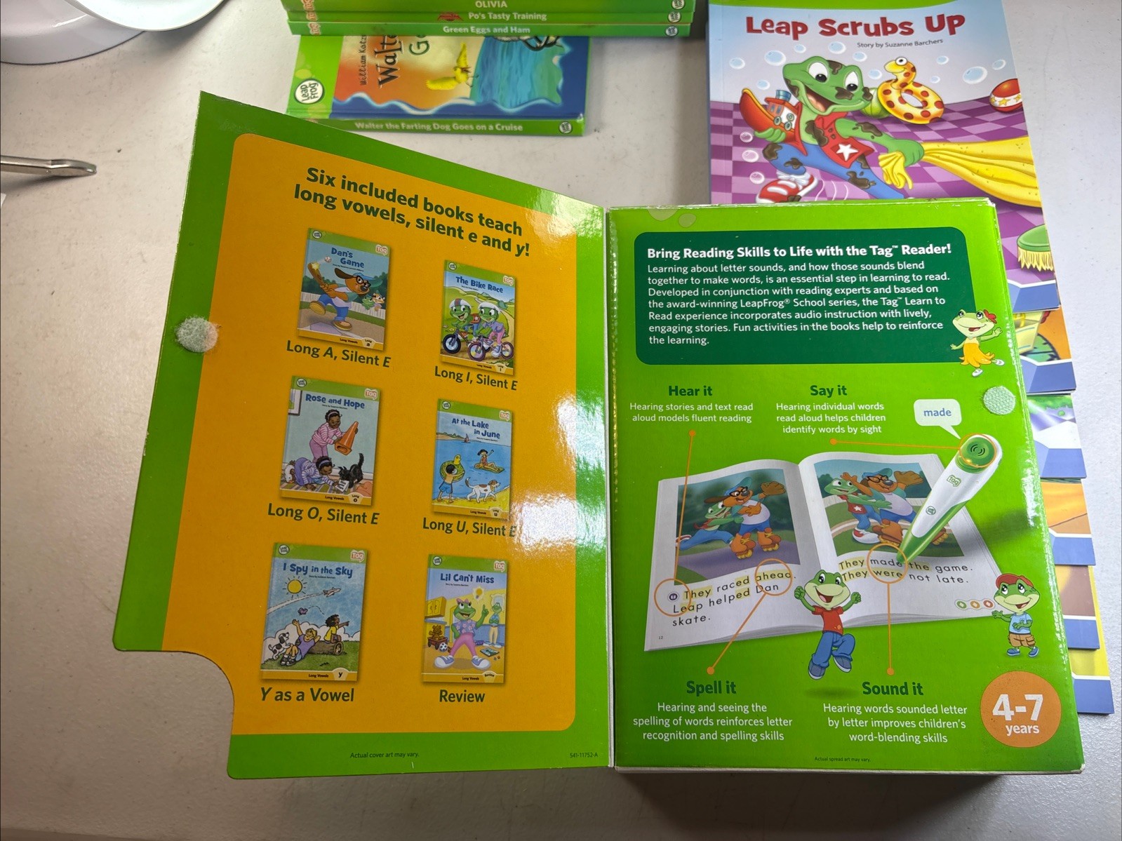 LeapFrog Leap Reader Tag Learn to Read Book Lot Olivia King Fu Panda 196B17