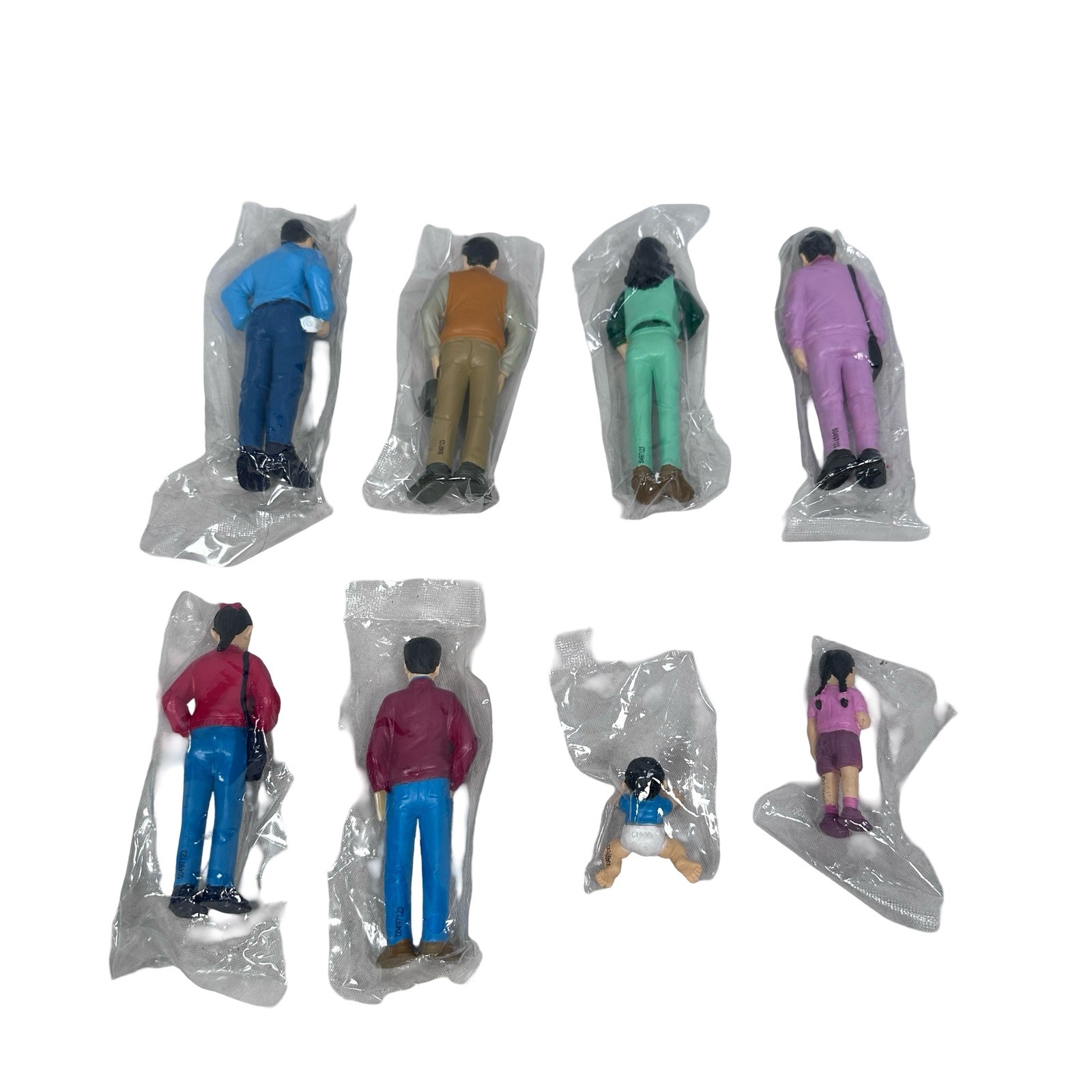 Creative Minds Pretend Play Hispanic Spanish Family Figures Set of 8 New Sealed