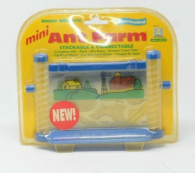 Uncle Milton’s Mini Ant Farm Blue Connectable Starter Kit (NEW)
