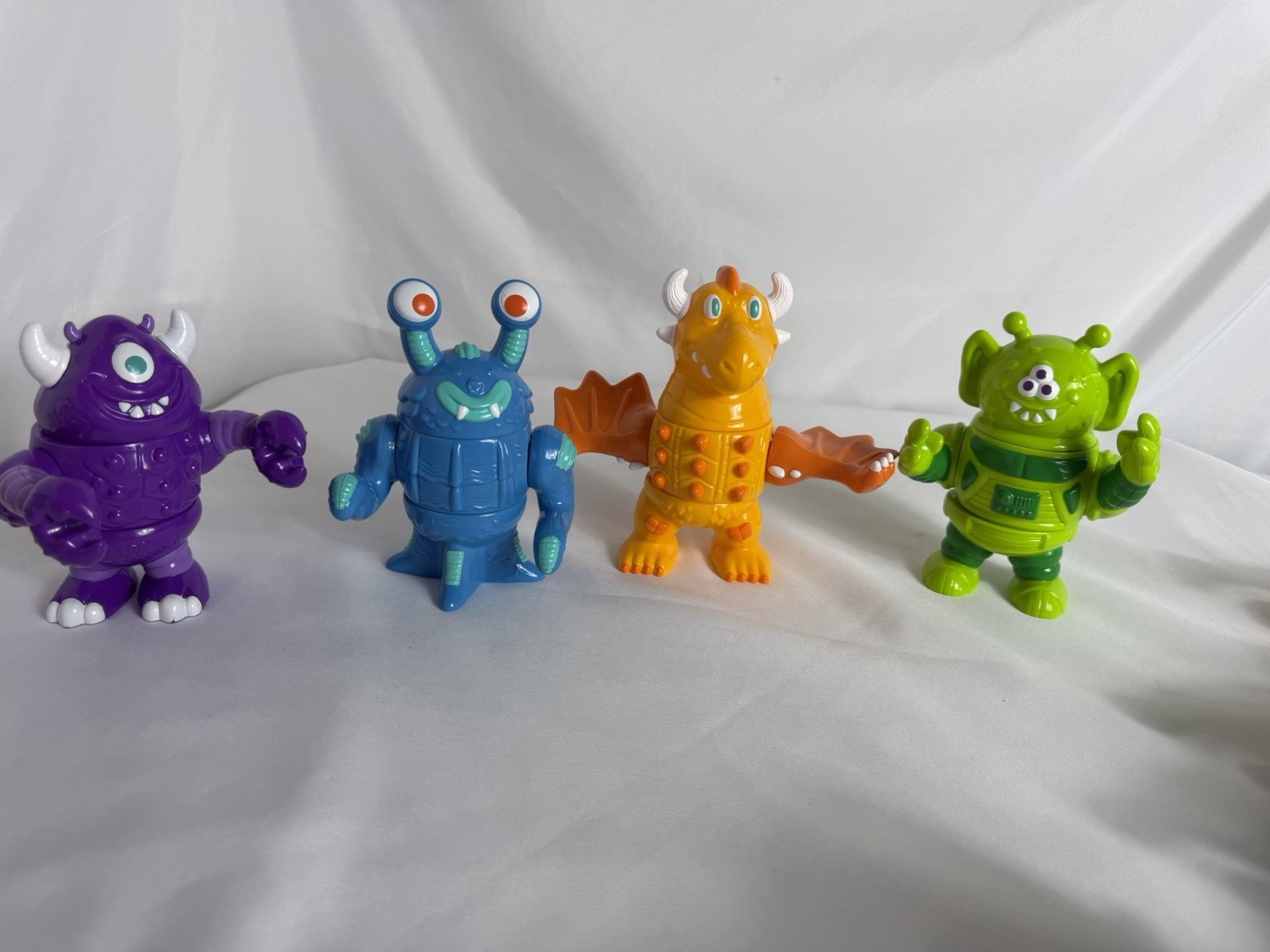Lakeshore Learning Create And Play Magnetic Monsters 20 Piece Set Mix N’ Match