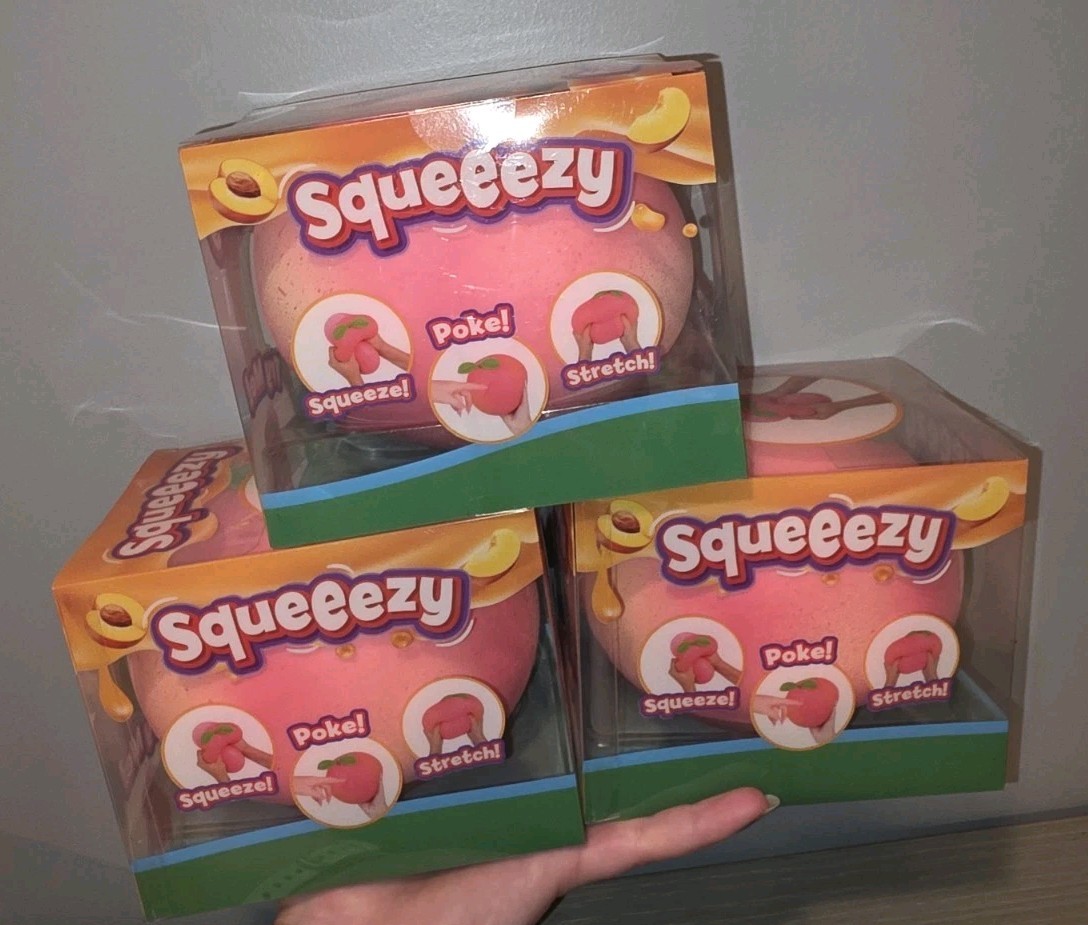 Viral Sunny Days Jumbo Squeezy Peach – Squishy Toy, Stress Relief Sensory Fun 🍑