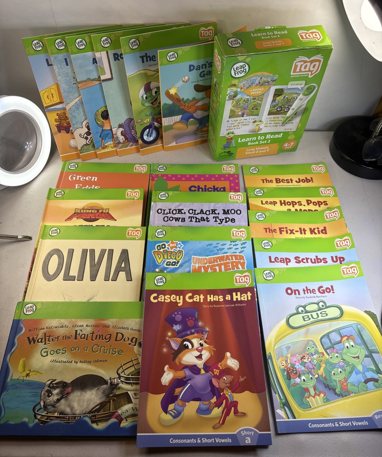 LeapFrog Leap Reader Tag Learn to Read Book Lot Olivia King Fu Panda 196B17