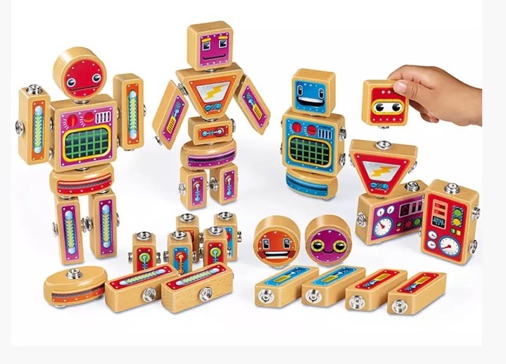 Lakeshore Snap Bots PP838 Robot Builder Wooden Blocks Learning Toy 34 Pieces