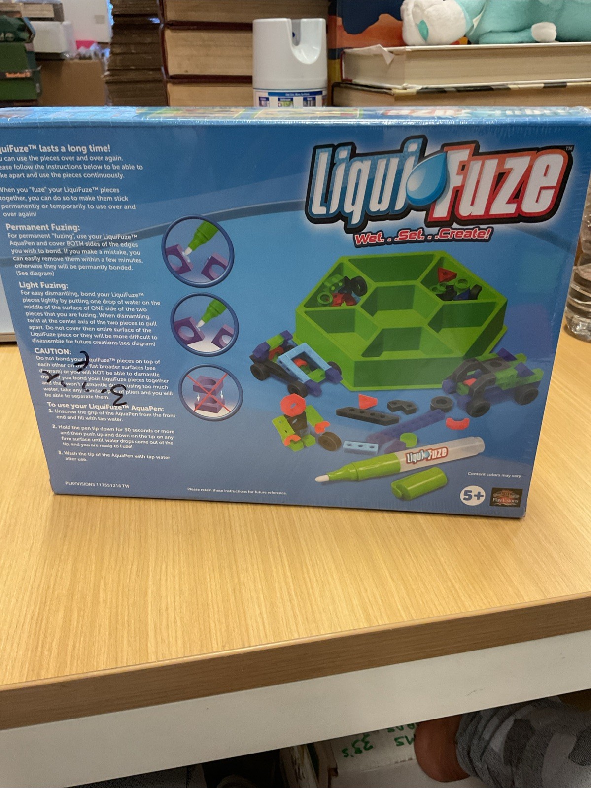 Liqui Fuze Cars 102 Piece Set Easy Craft 5 Years + New sealed