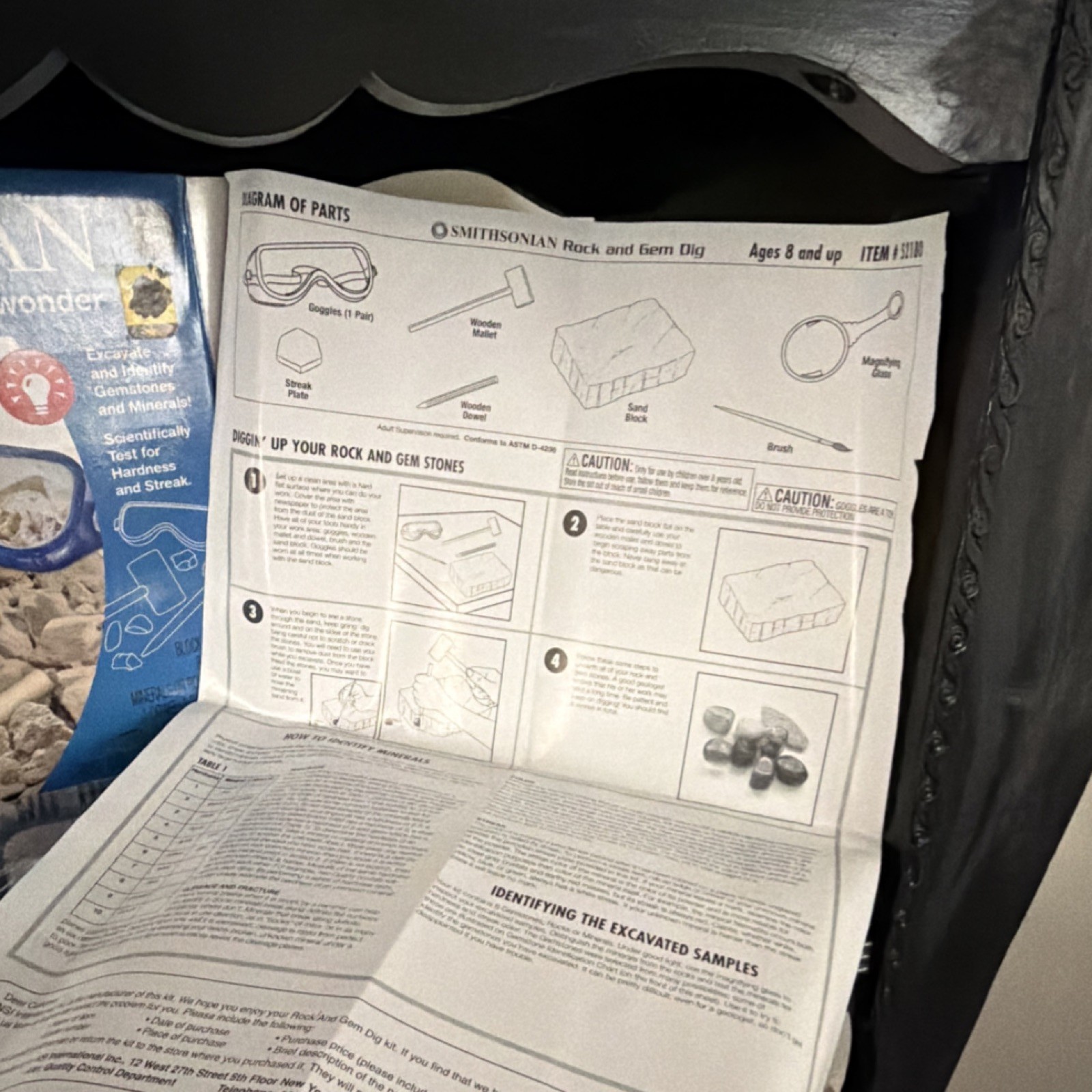 Smithsonian Rock & Gem Dig Educational Science Kit Ages 8+ Model 52180