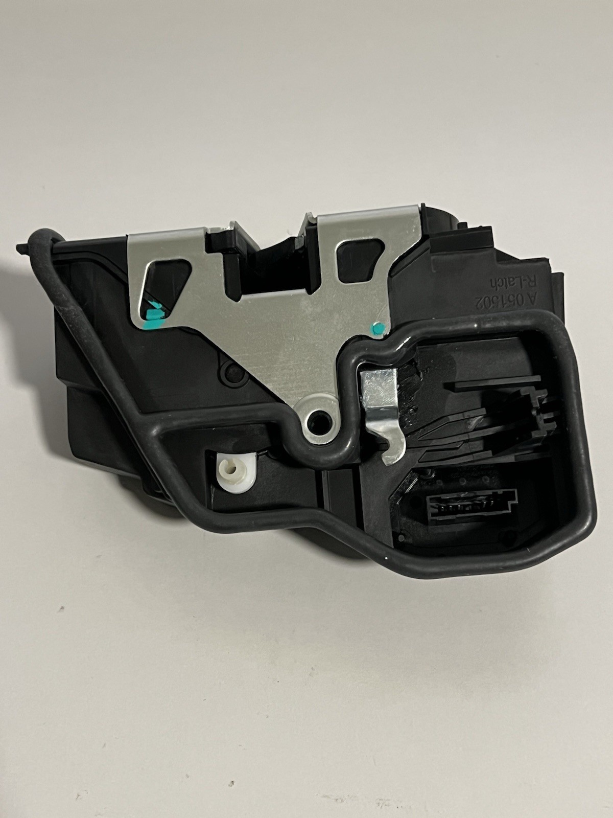 Front Right Passenger Side Power Door Lock Actuator Motor Fit for BMW 320i…