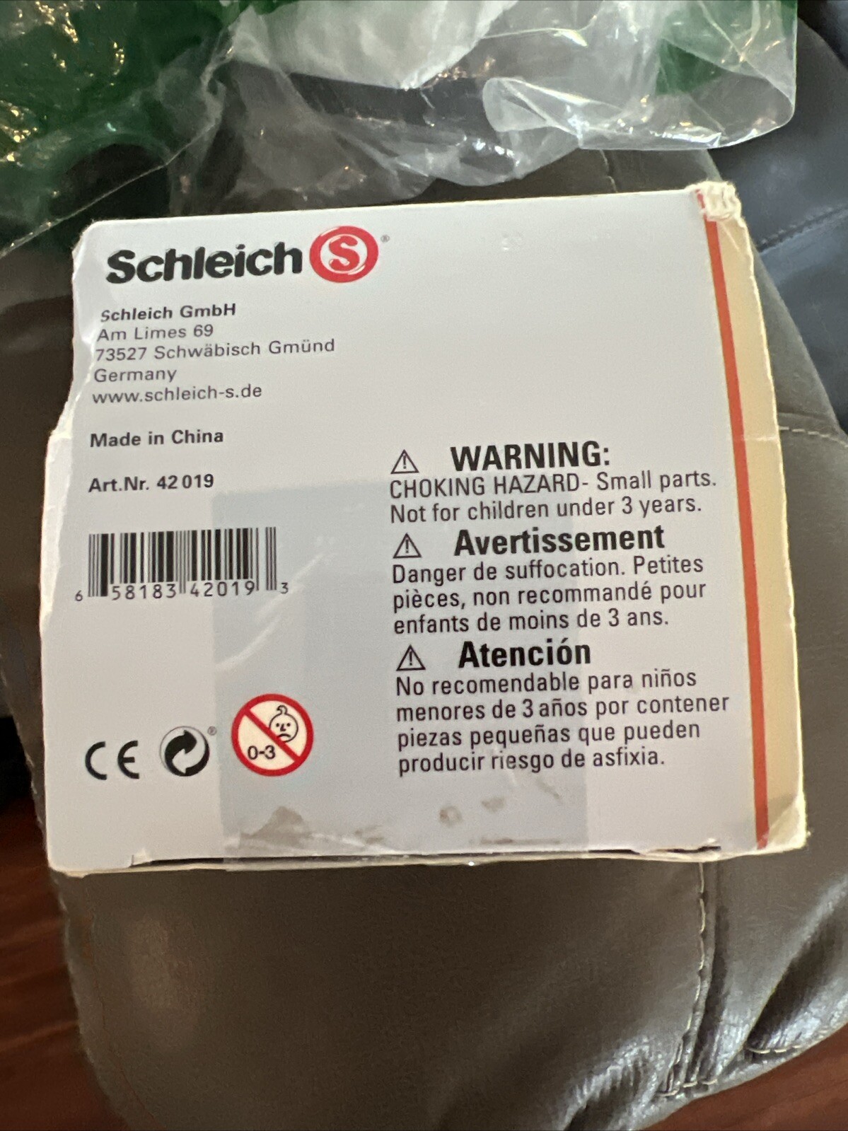 SCHLEICH TOY RABBIT HUTCH #42019 *NEW* VERY HARD TO FIND in USA SEALED RARE !!!