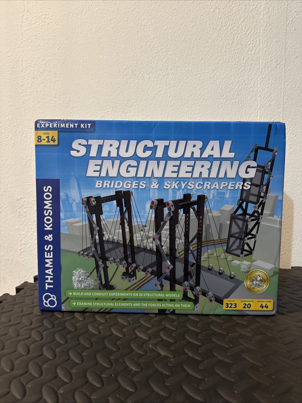 Structural Engineering Bridges & Skyscrapers Thames & Kosmos Experiment Kit