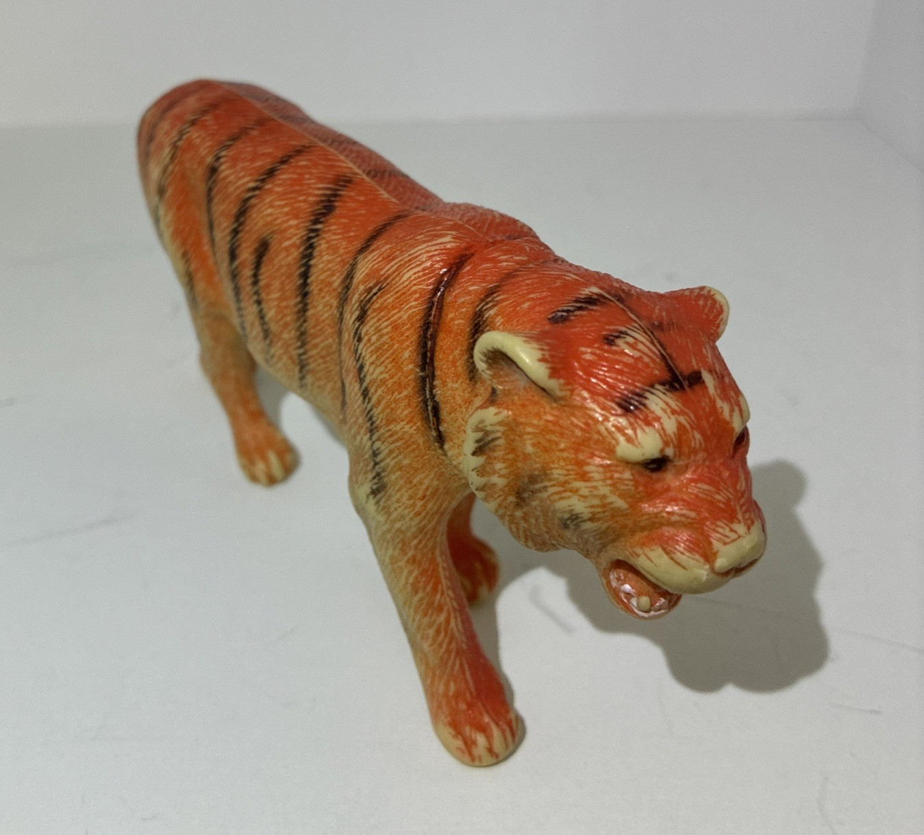 Lot of 8 Animals Safari Zoo Jungle Toys Vintage 6 Plastic 2 Resin