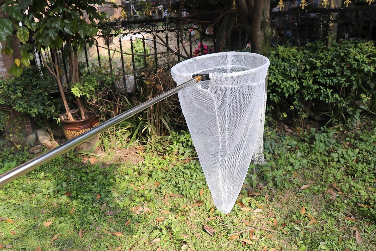Telescopic Butterfly Net with 24″ Depth and 12″ Ring – Perfect for Collectors