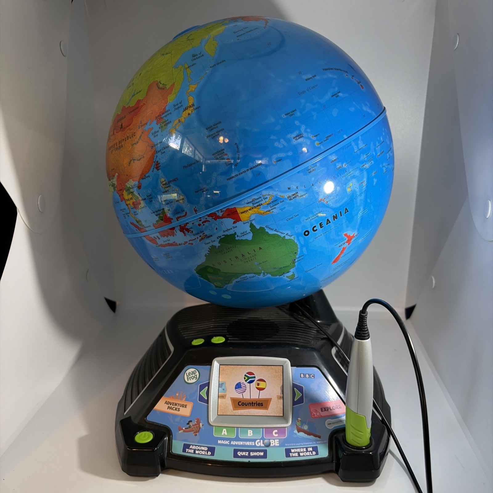 LeapFrog Magic Adventures Globe 10″ BBC Videos Interactive Tested Works Great