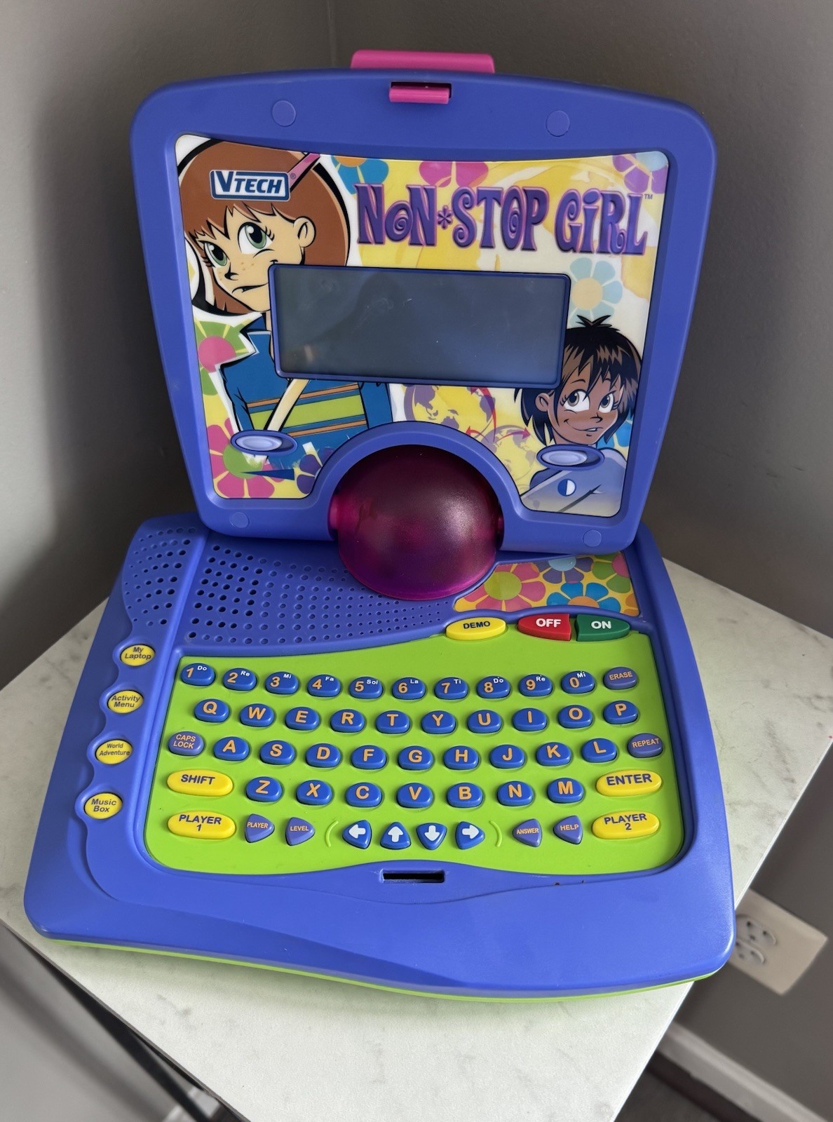 WORKING Vtech Non Stop Girl Laptop It’s Your World Toy Electronic Computer HTF