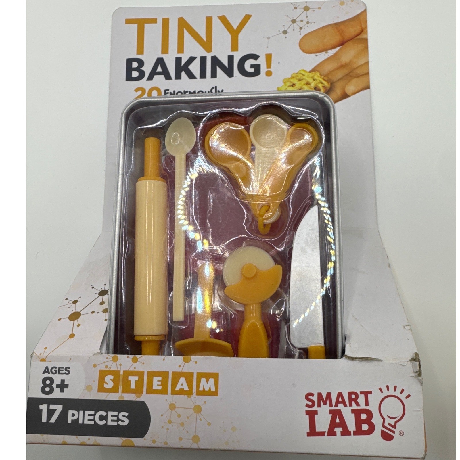SmartLab Toys Tiny Baking! 17 Piece STEAM Kit with 20 Recipes & Miniature Tools