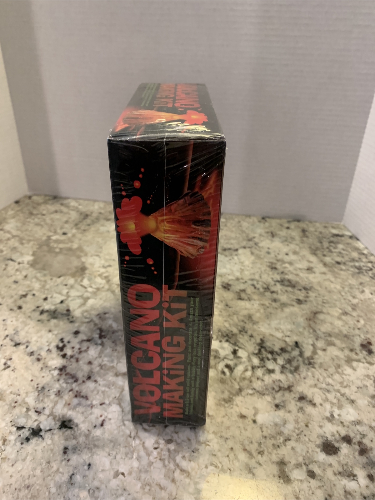 VOLCANO MAKING KIT Kidz Labs 4M Education Science LAVA ERUPTION boys girls