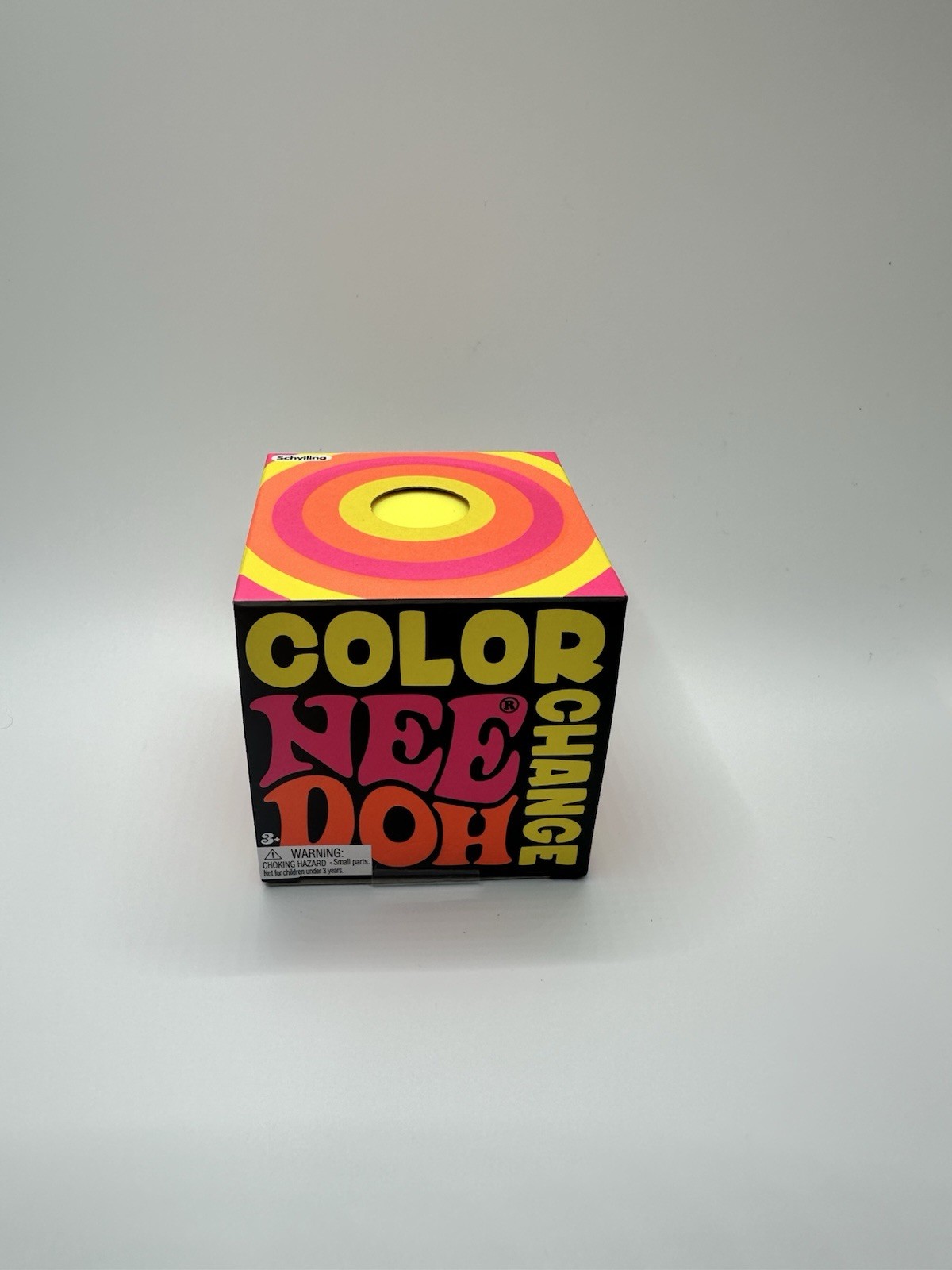 Schylling NEEDOH COLOR CHANGING BALL Yellow Squish Squeeze New Sealed