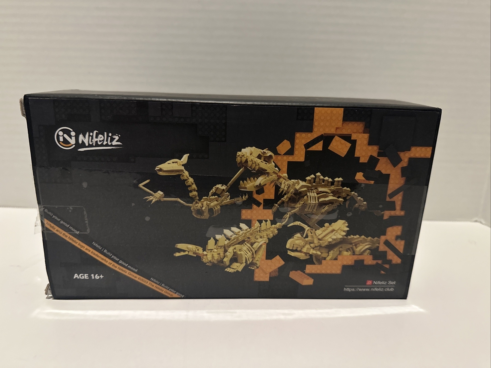 Nifeliz Brachiosaurus Dinosaur Fossil Building Kit, Toy Set for Dinosaur Fans